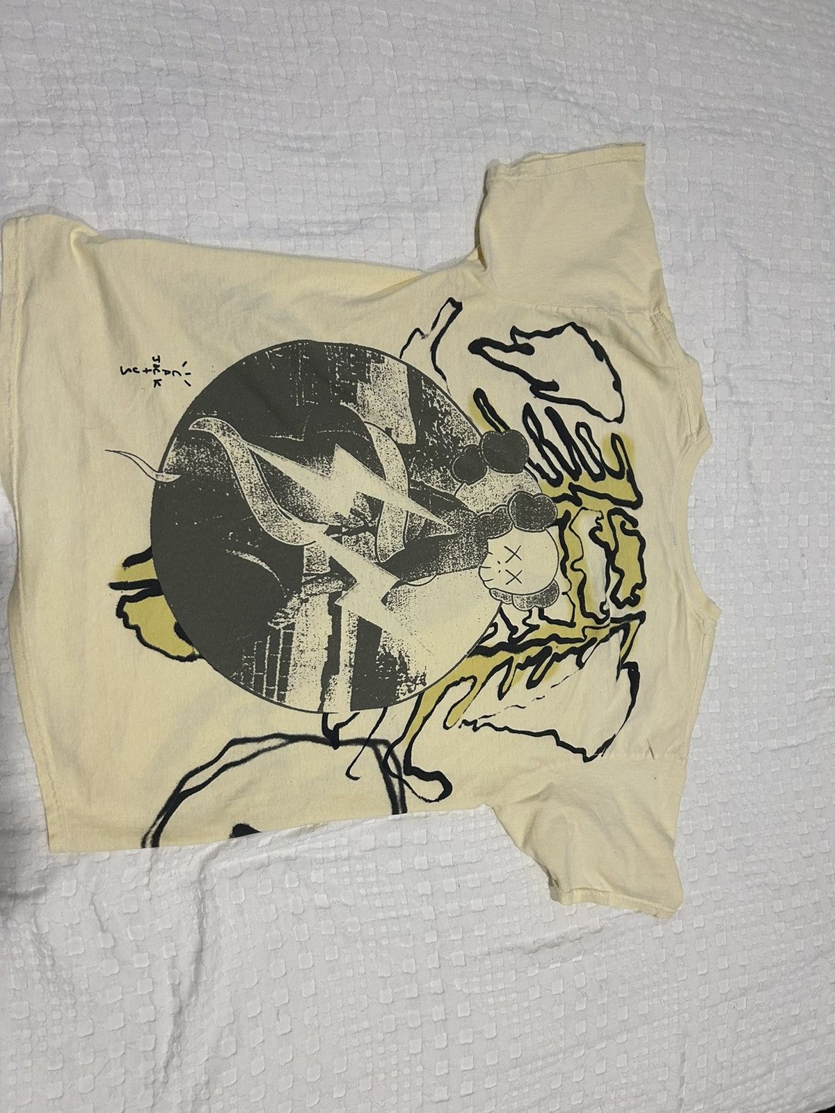 Travis Scott Kaws x Travis Scott Collaboration Tee Size US M / EU 48-50 / 2 - 2 Thumbnail