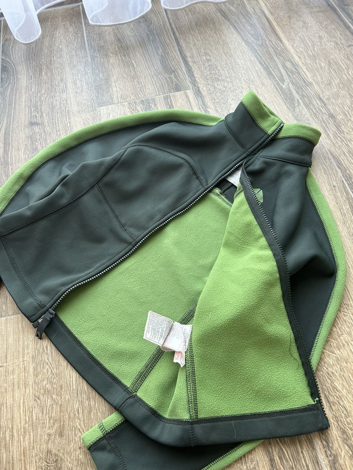 Nike ACG Vintage Nike ACG green fleece soft-shell gorpcore Size XS / US 0-2 / IT 36-38 - 4 Thumbnail