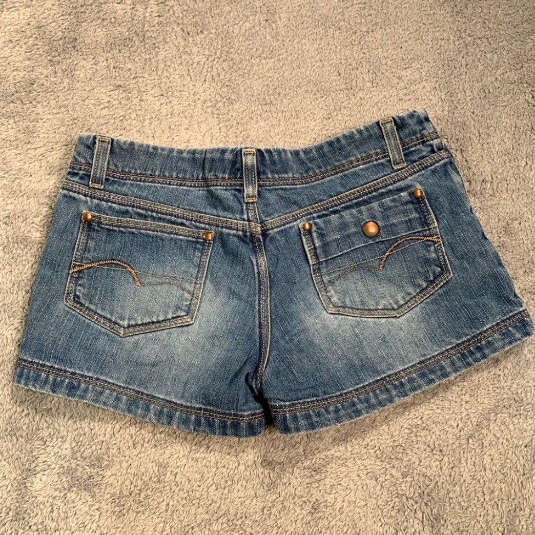 American Eagle Outfitters American Eagle Outfitters y2k Blue Jean Shorts Cut-Off Women 2 Blue y2k Blue Jean Shorts Cut-Off Women 2 Blue American Eagle Outfitters Size 26" / US 2 / IT 38 - 7 Thumbnail