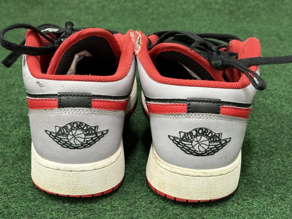 Jordan Brand Air Jordan 1 Retro Low Cement Fire Red 553560-060 Size US 7 / EU 40 - 5 Thumbnail