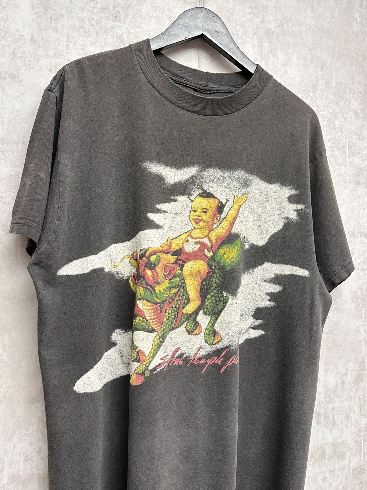 Vintage 90s Stone Temple Pilots Purple Shirt