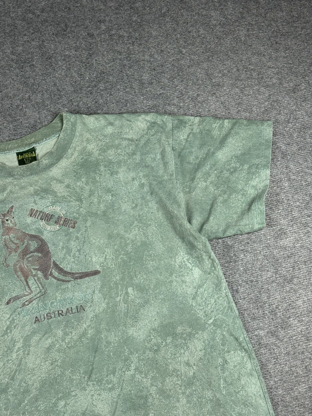 Vintage Vintage Australia kangaroo embroidered tshirt y2k Size US XL / EU 56 / 4 - 3 Thumbnail