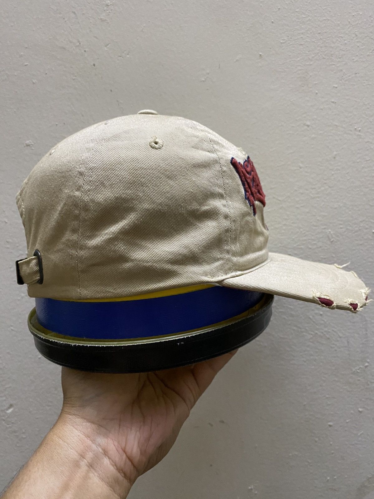 If Six Was Nine 2000s Distressed Gothic Hat Size ONE SIZE - 4 Thumbnail