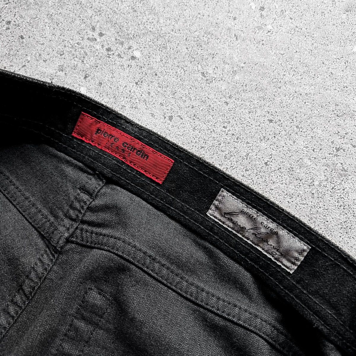 Designer × Pierre Cardin Pierre Cardin Men’s Black Solid Pant Jeans Pockets Zip Size US 34 / EU 50 - 10 Thumbnail