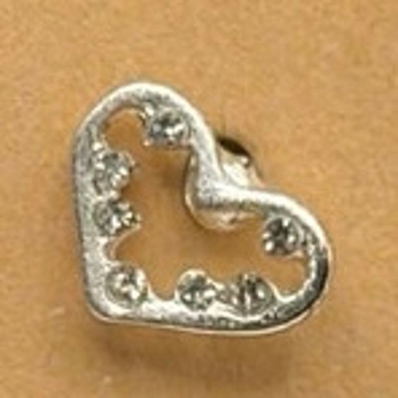 Other Silver Crystal Heart Earrings Size ONE SIZE - 2 Thumbnail