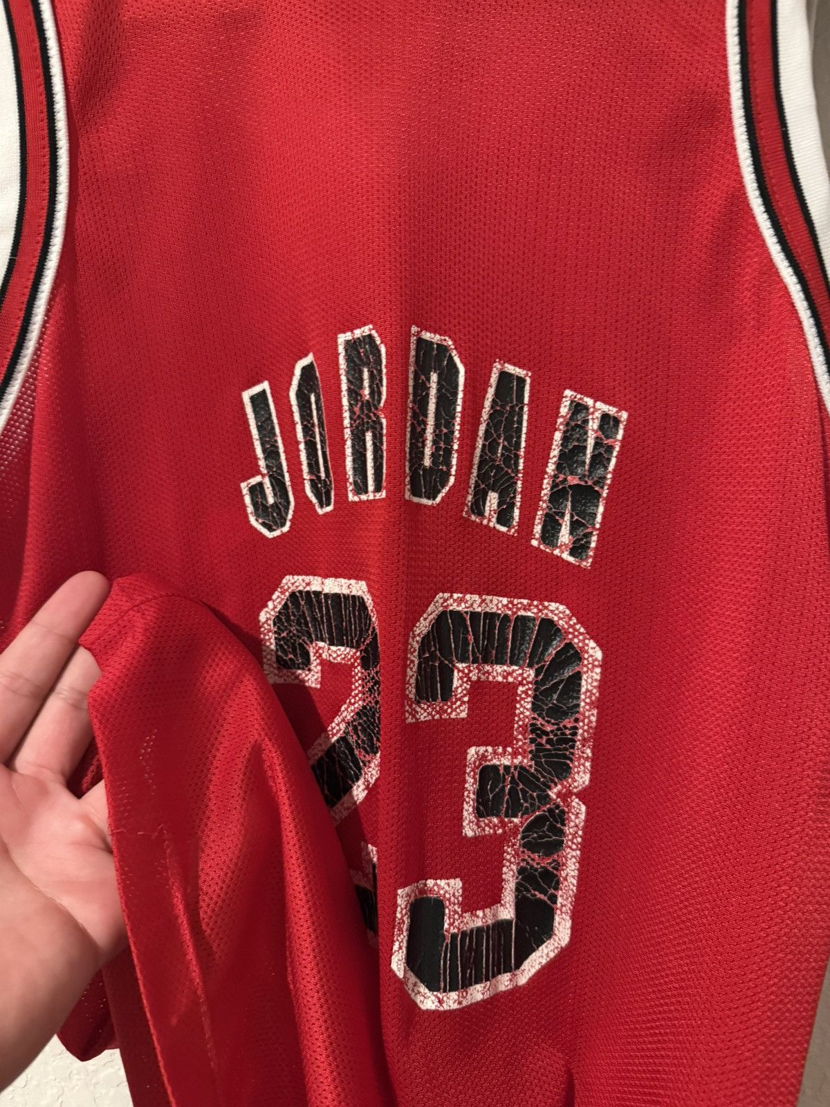 NBA Vintage Michael Jordan Chicago Bulls Jersey Champion Size US S / EU 44-46 / 1 - 7 Thumbnail