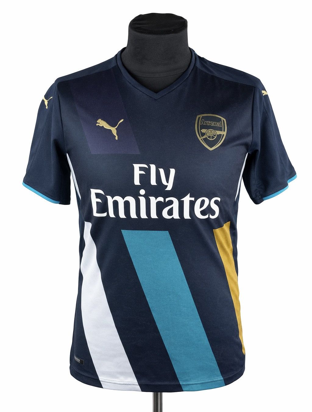 Puma ARSENAL LONDON THIRD FOOTBALL SHIRT SOCCER PUMA Size M MEN Size US M / EU 48-50 / 2 - 1 Thumbnail