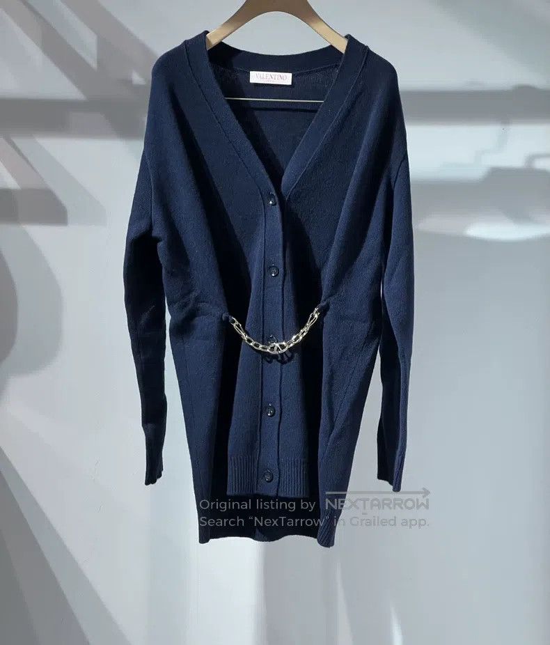 Valentino Valentino Long-sleeved cardigan Size L / US 10 / IT 46 - 1 Thumbnail