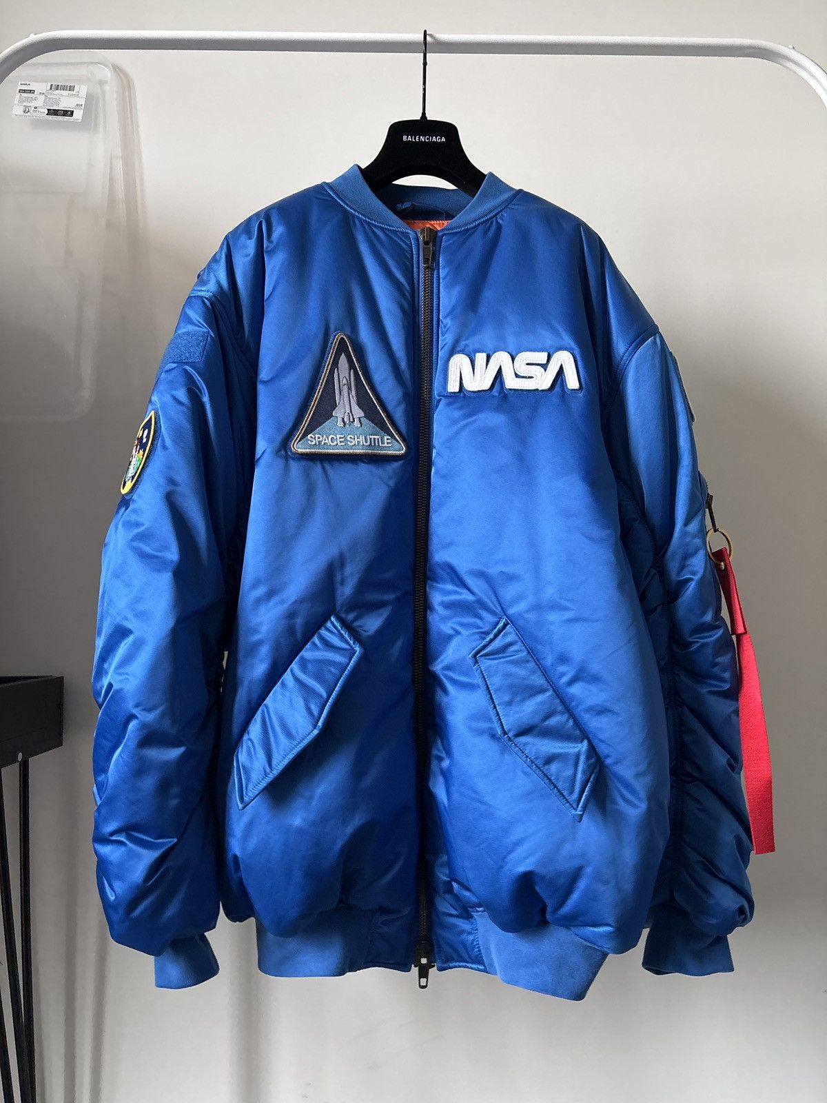 Balenciaga Balenciaga nasa bomber Size US S / EU 44-46 / 1 - 1 Thumbnail