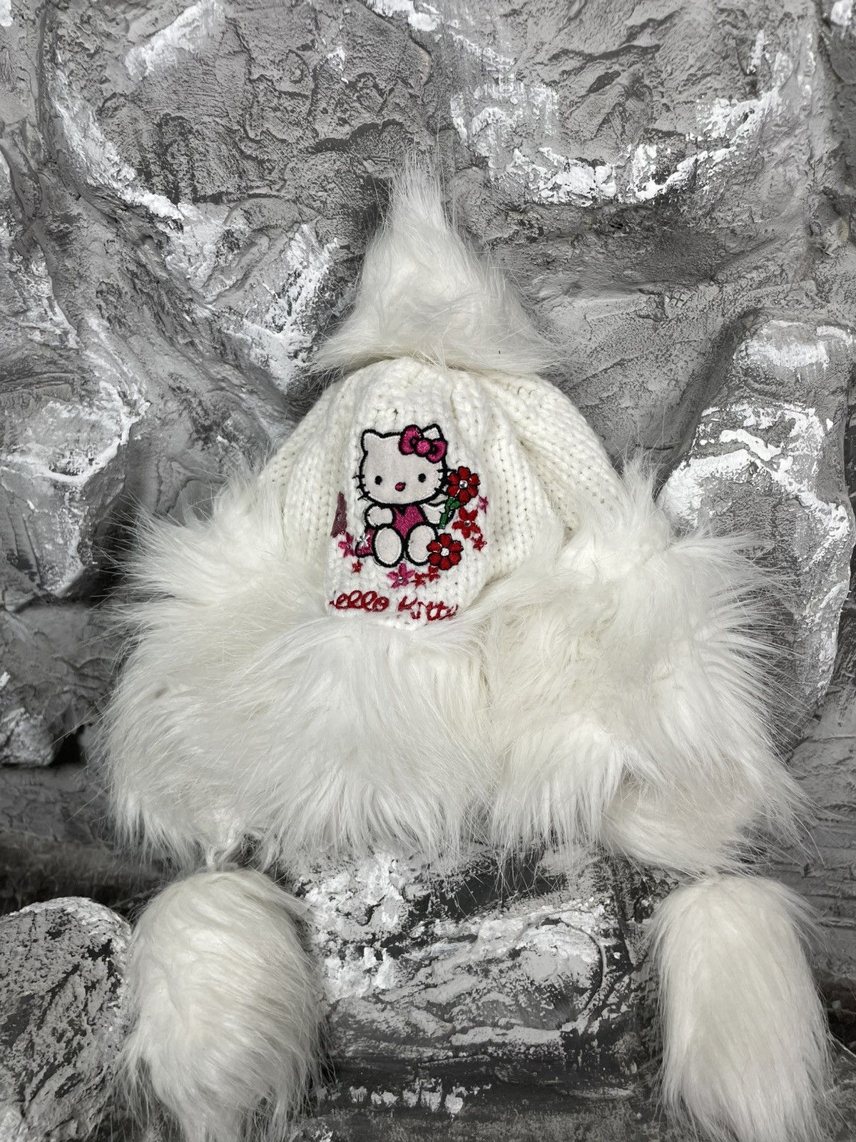 Hysteric Glamour Vintage Y2K Hello Kitty Ushanka Fur Hat Hysteric Glamour Vib Size ONE SIZE - 3 Thumbnail