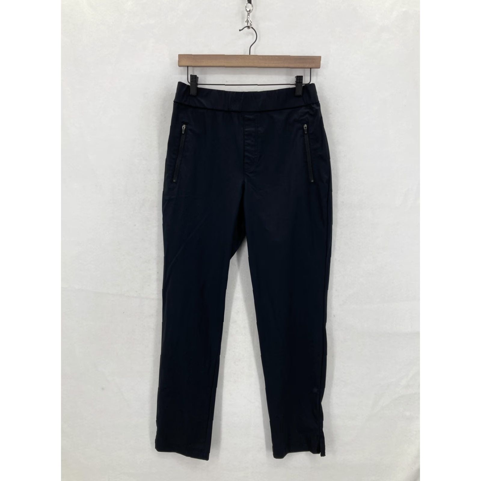 Tommy Bahama Tommy Bahama Pants Womens Black Elastic Zip Pocket Ankle Tapered 28in Inseam Nylon Spandex Golf & Tennis Pockets Preppy Size 32" / US 10 / IT 46 - 2 Thumbnail