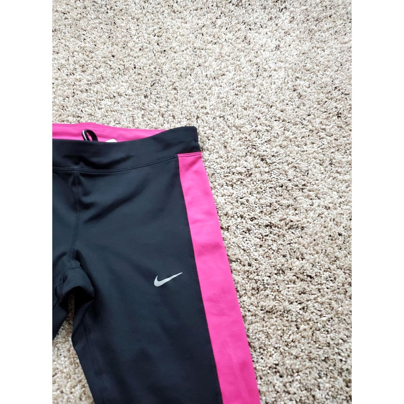 Nike Nike Dri-Fit Leggings Womens Small Black Pink Athletic Running Pants 667623-017 Size 28" / US 6 / IT 42 - 2 Thumbnail