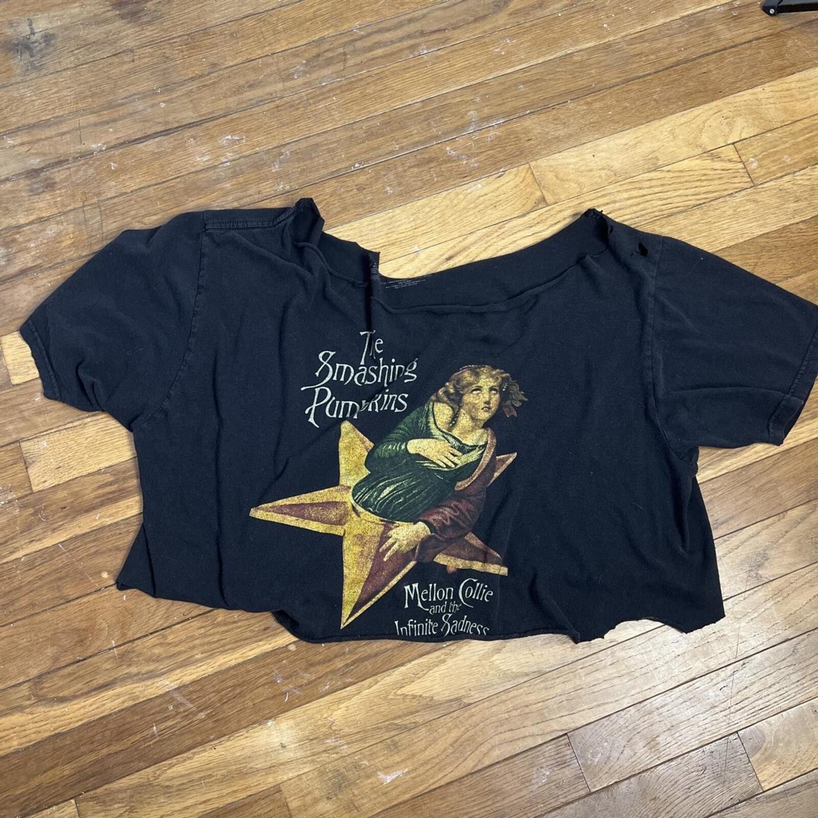 Other Smashing Pumpkins graphic tee off the shoulder Size XL / US 12-14 / IT 48-50 - 2 Thumbnail
