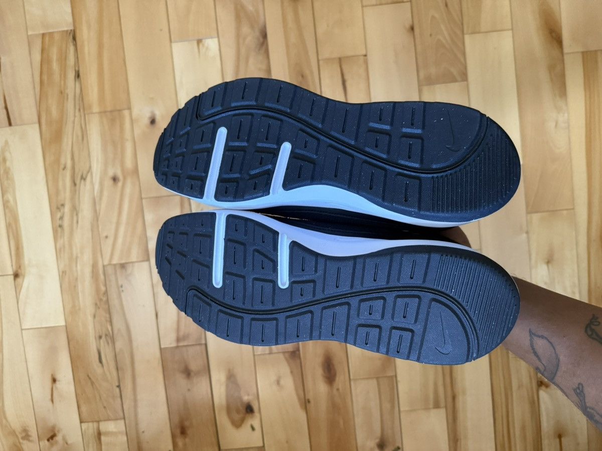 Nike Nike Air Max AP Size US 12 / EU 45 - 4 Thumbnail