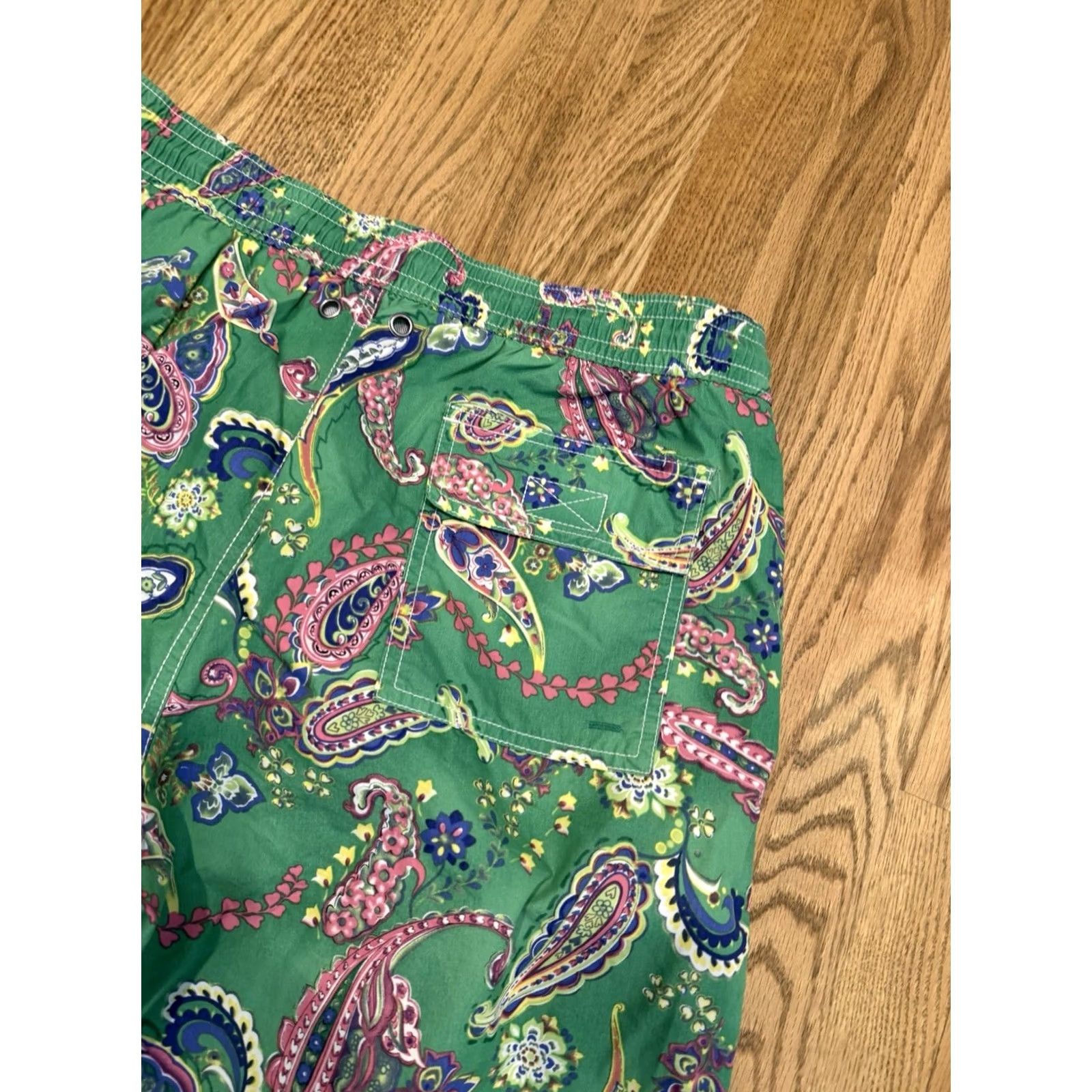 Polo Ralph Lauren Polo Ralph Lauren Shorts Men’s Medium Paisley Green Swim Trunks Board Drawstring Mens Beach Hawaiian Tropical 90s (if applicable) Size US M / EU 48-50 / 2 - 3 Thumbnail