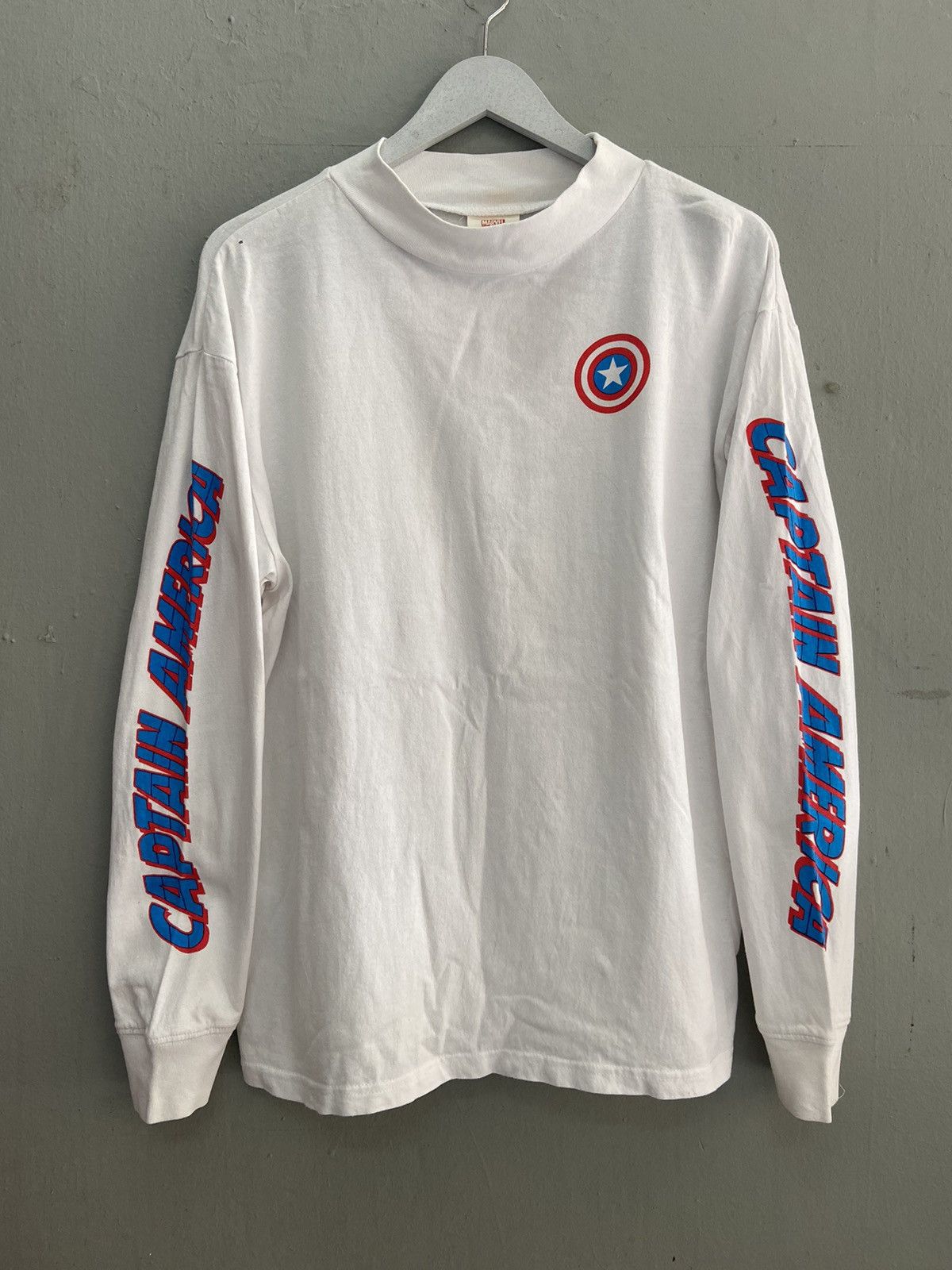 Marvel Comics CAPTAIN AMERICA MARVEL COMICS LONG SLEEVE Size US L / EU 52-54 / 3 - 2 Thumbnail