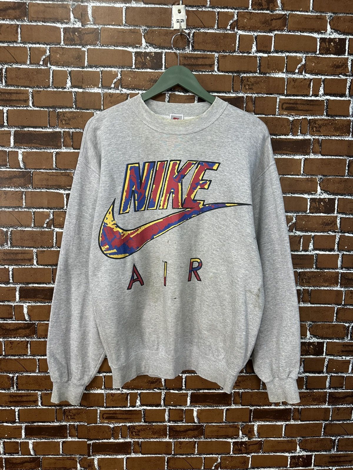 Nike Vintage 80s Nike Air Big Logo Crewneck Z357 Size US L / EU 52-54 / 3 - 1 Thumbnail