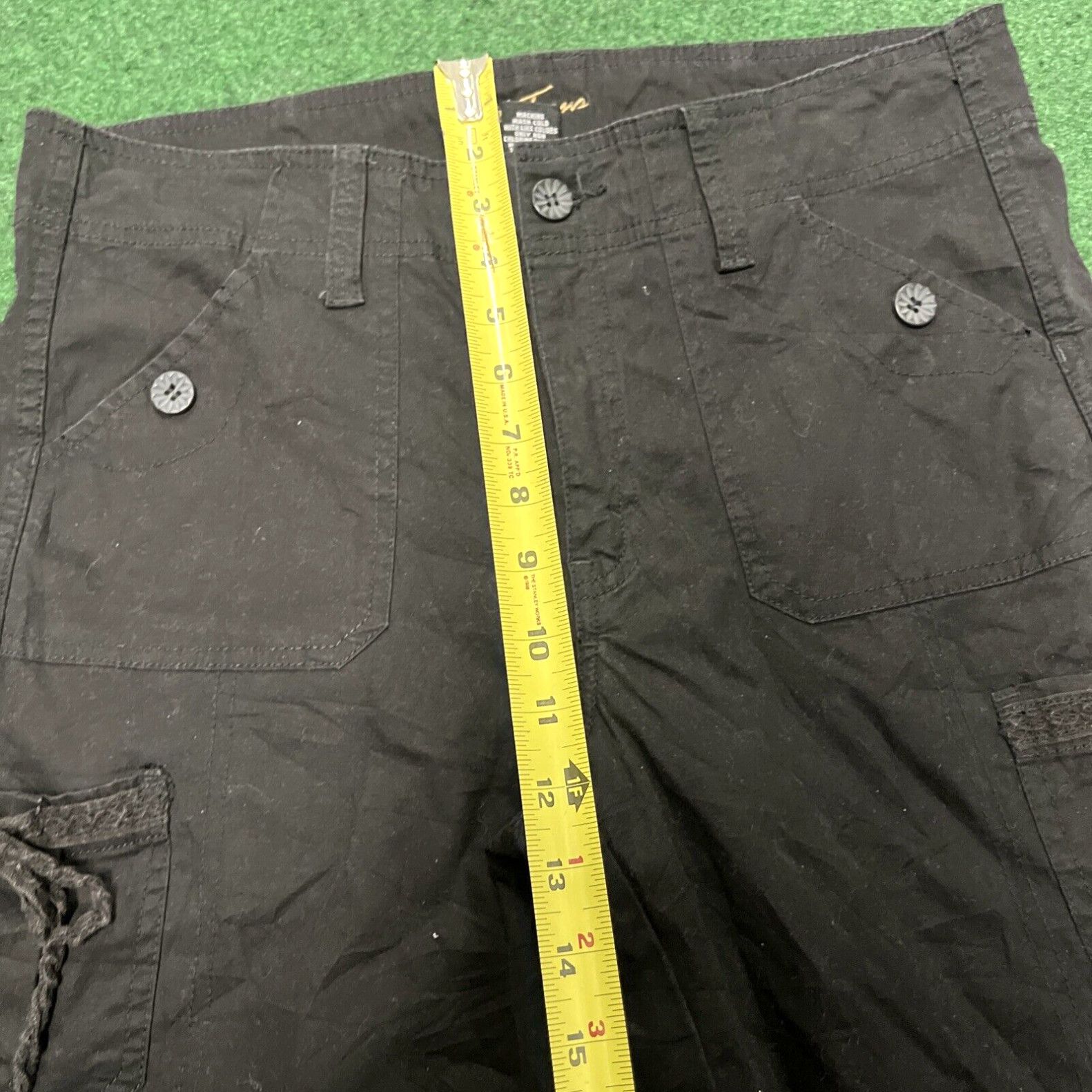 Vintage Y2K Cargo Capri Wide Leg Baggy Utility Pants Size 10 Military Black Size 32" / US 10 / IT 46 - 7 Thumbnail