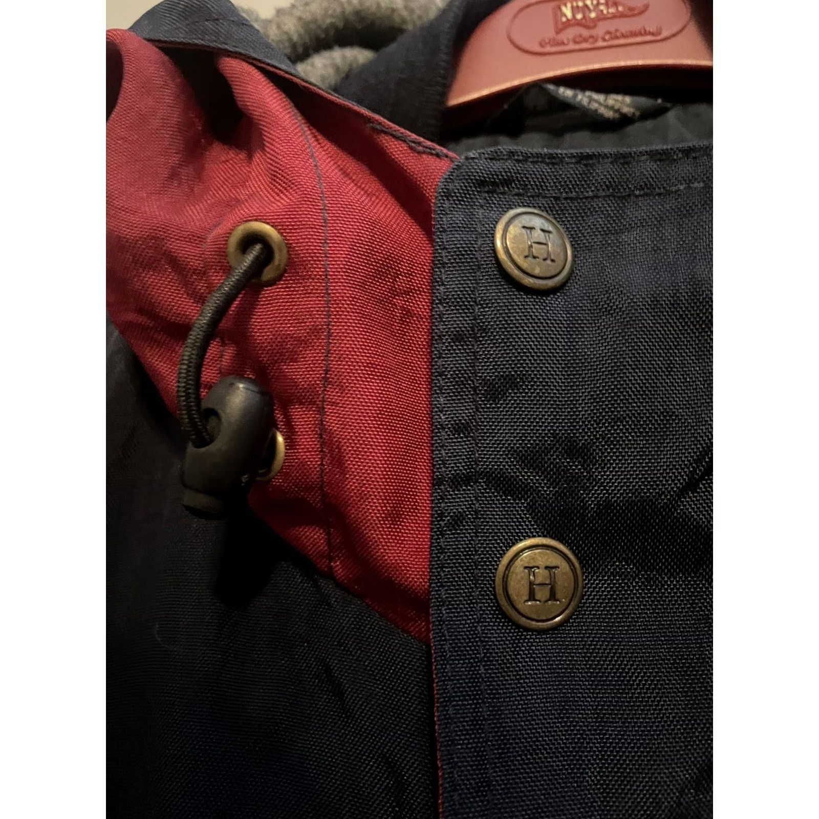 Tommy Hilfiger Vintage Tommy Hilfiger Athletic Gear Crest Coat Jacket Small Patch (C19) Size US S / EU 44-46 / 1 - 4 Thumbnail