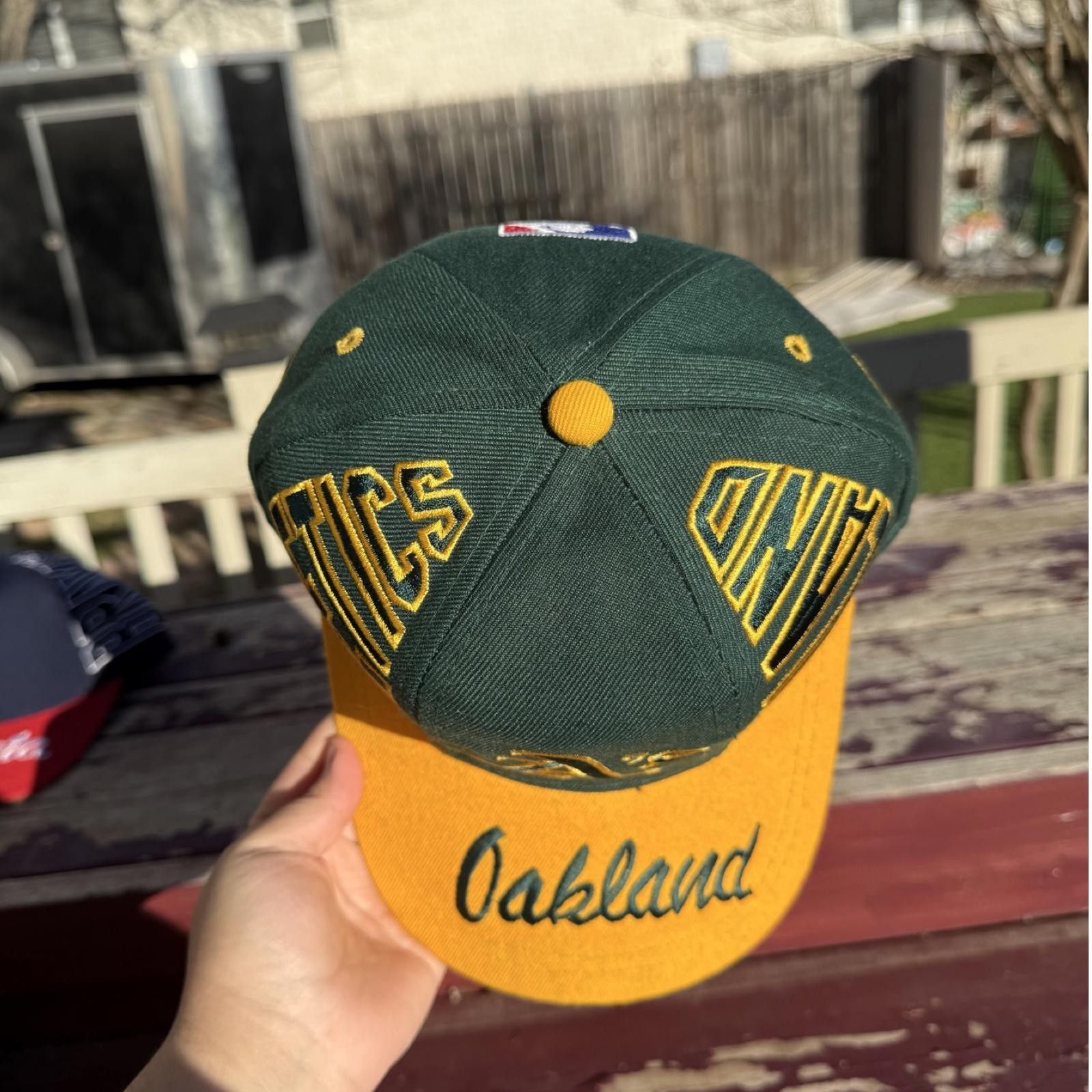 Designer 90s Oakland Athletics Hat Size ONE SIZE - 4 Thumbnail