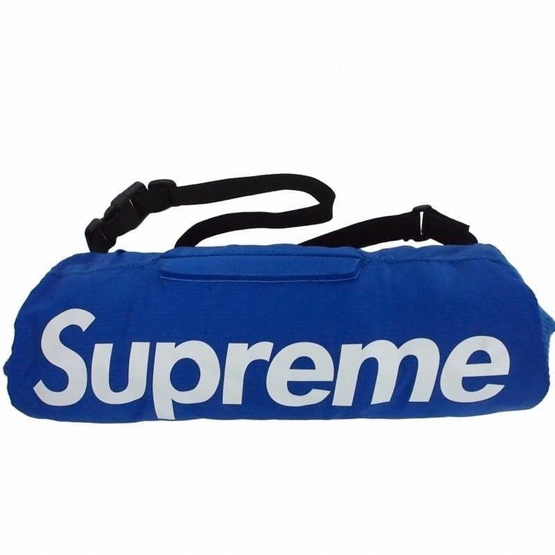 Supreme 2003 Supreme Calendar Photographed by Terry Richardson