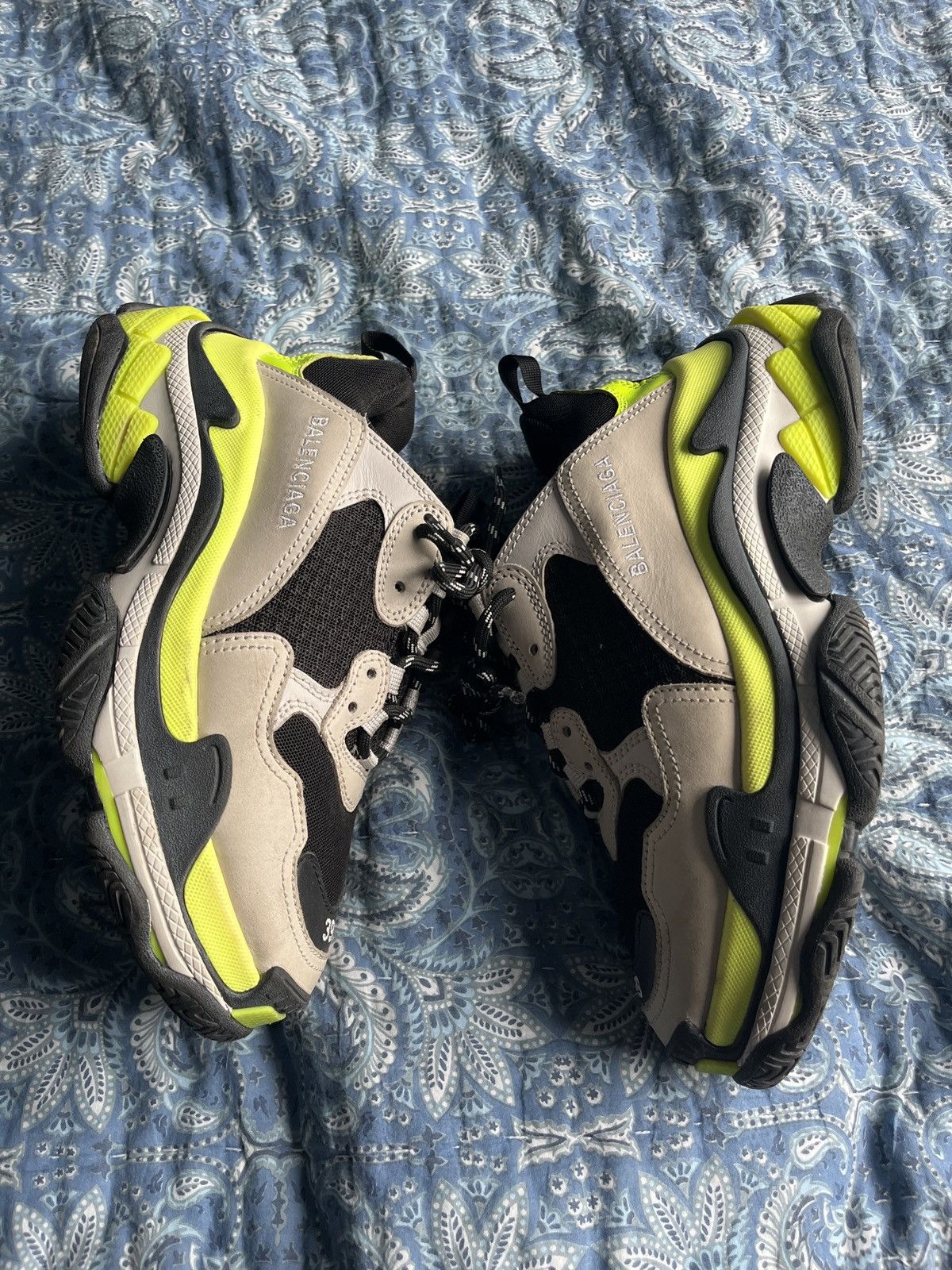 Balenciaga balenciaga triple s Size US 6 / EU 39 - 5 Thumbnail