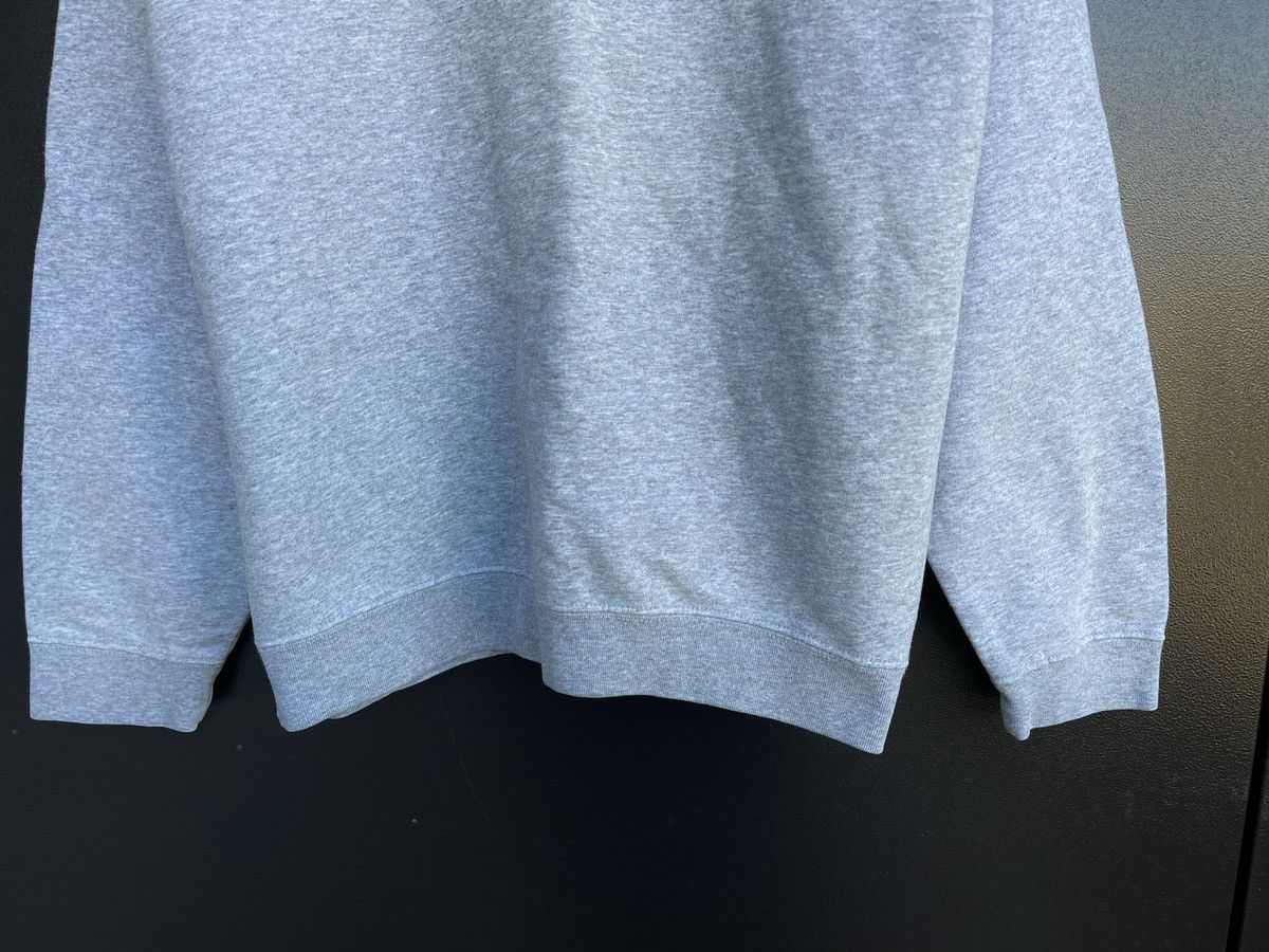Nike Vintage Y2K Nike Mini Swoosh Crewneck Sweatshirt sweater XS Size US XS / EU 42 / 0 - 4 Thumbnail