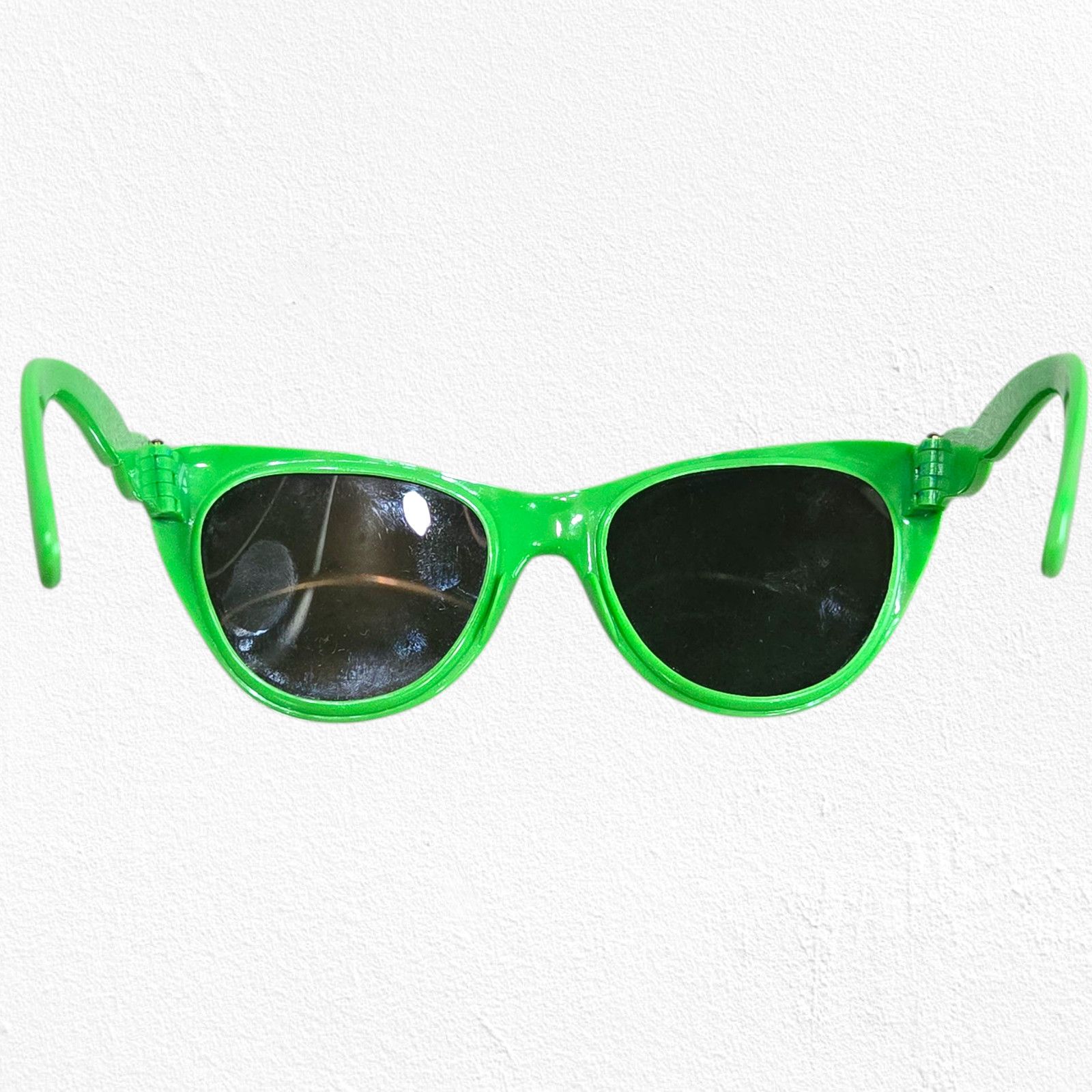 Bright Green Vintage Inspired Sunglasses Amazon.com: Retro Style Sunglasses - Bright Neon or Solid  main image 2