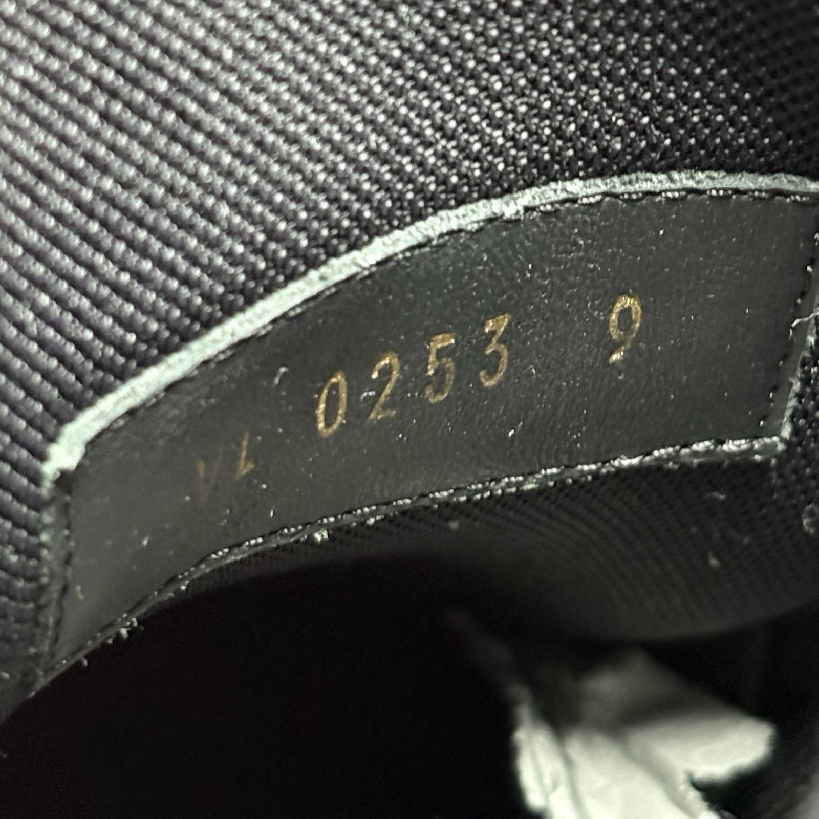 Louis Vuitton (10-10.5 US) - Louis Vuitton Trainer ' Black ' | SUPER CLEAN Size US 10.5 / EU 43-44 - 14 Thumbnail