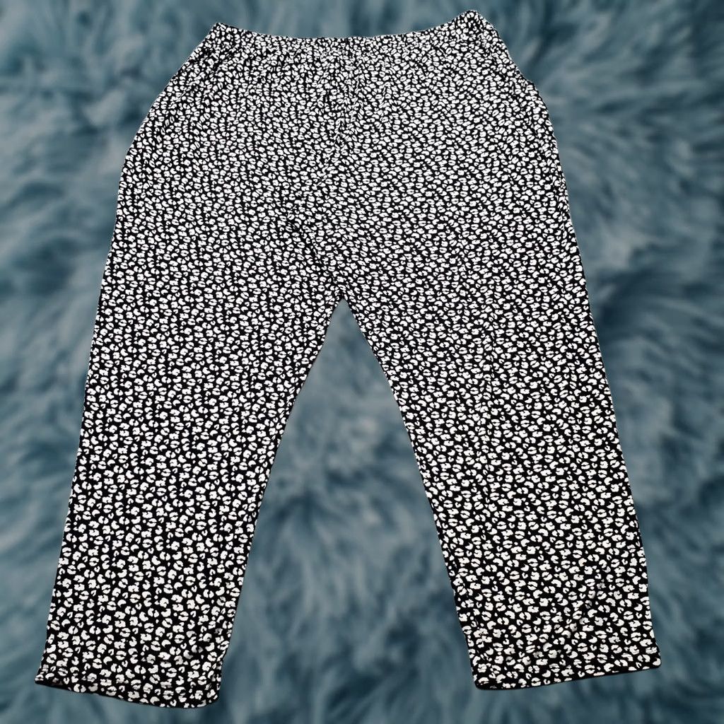 Vintage Bobeau Womens 3X Multi Leopard Print Boho Pants Regular Fit Stretch Elastic Waist Denim-like? No. Size 40" / US 18 - 1 Thumbnail