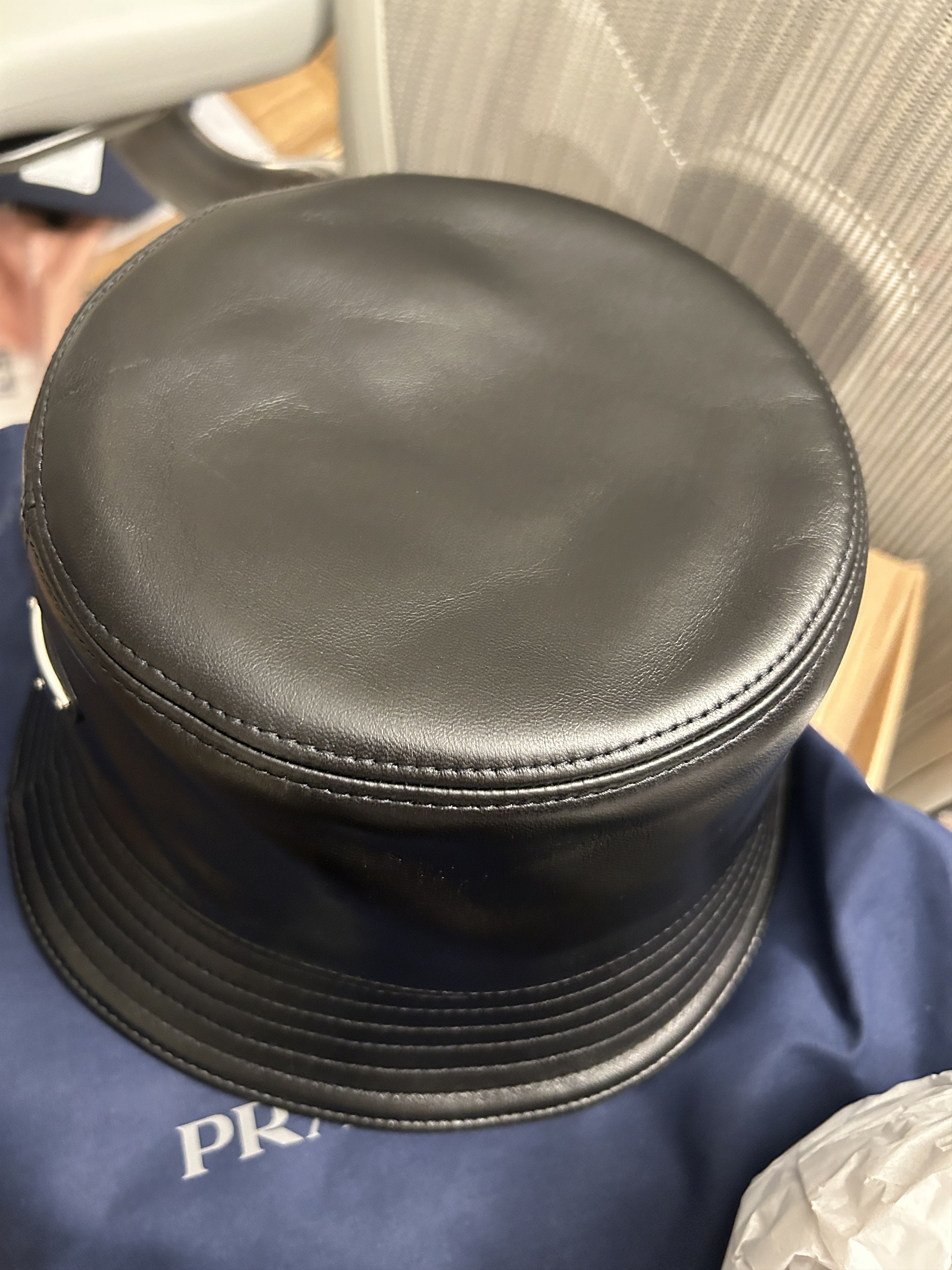 Prada Prada Nappa leather bucket hat Size Medium Size ONE SIZE - 4 Thumbnail