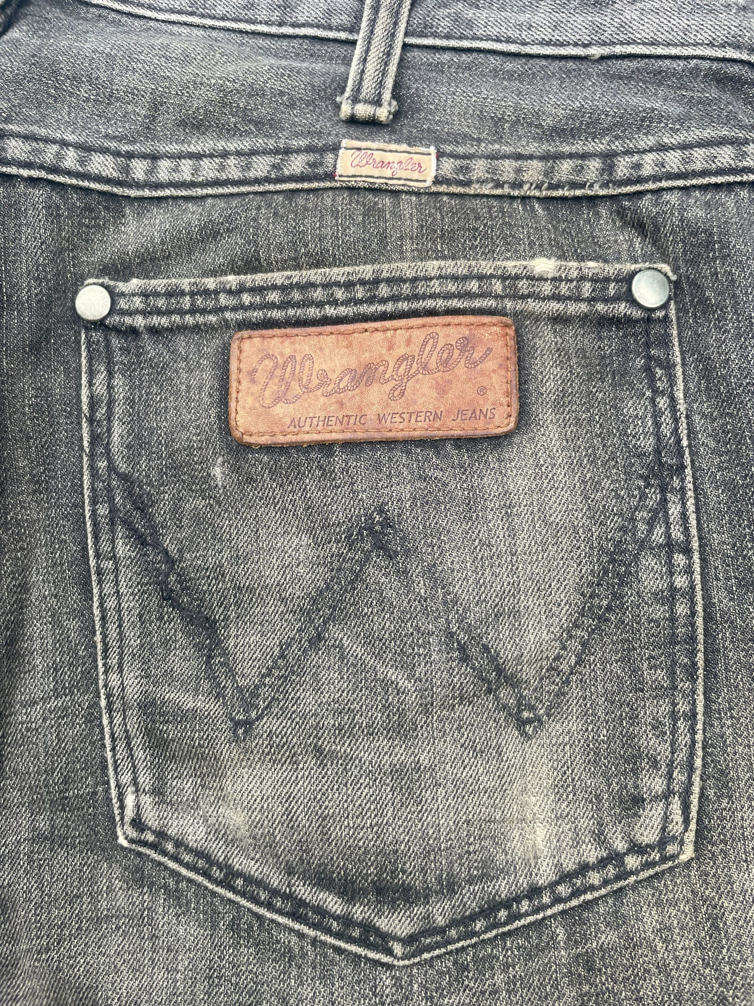 Wrangler Vintage 90's Wrangler Faded Distresed Size US 34 / EU 50 - 15 Thumbnail