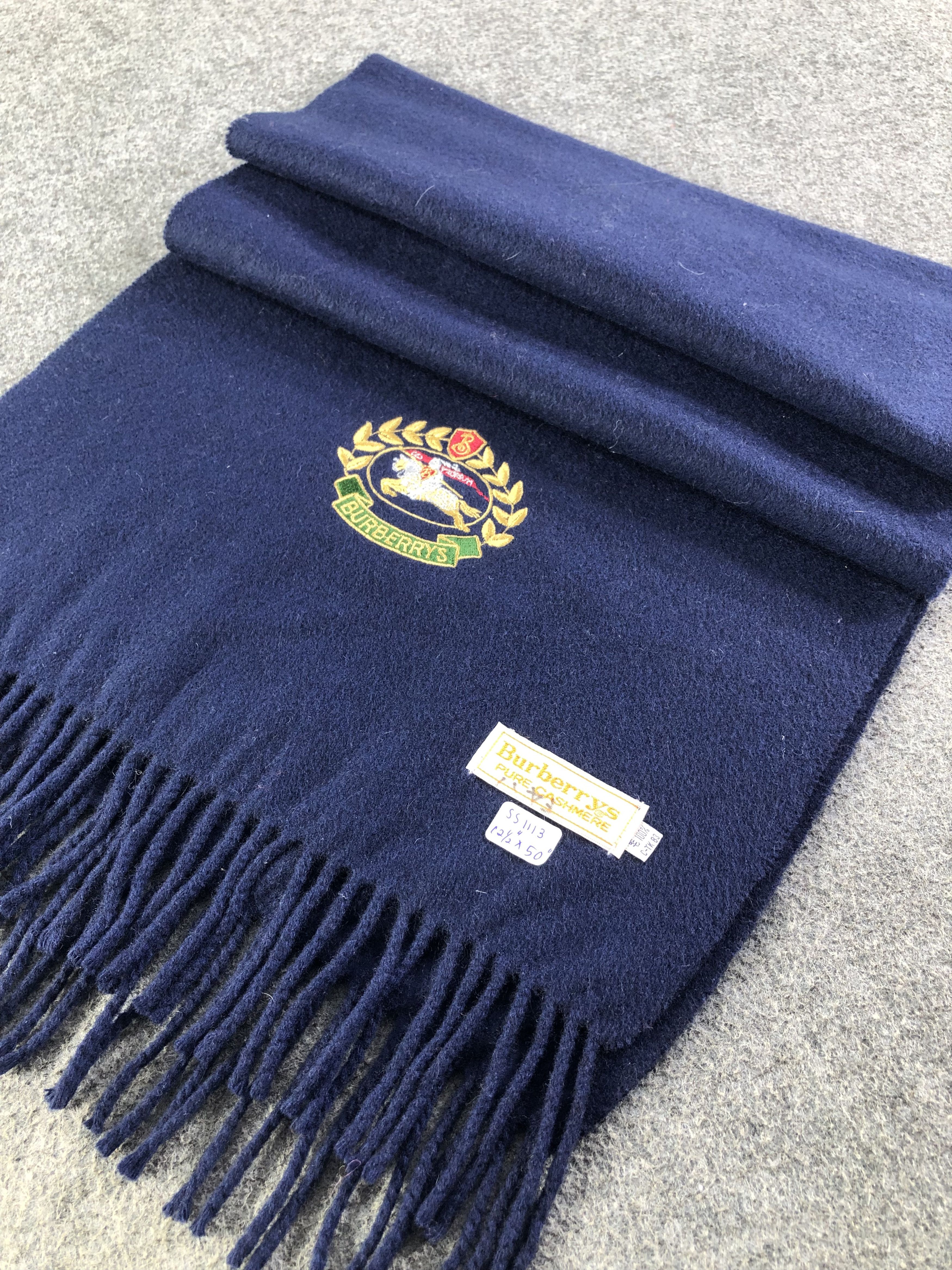 Burberry Burberry Cashmere Scarf / Muffler / Neckwear Size ONE SIZE - 2 Thumbnail