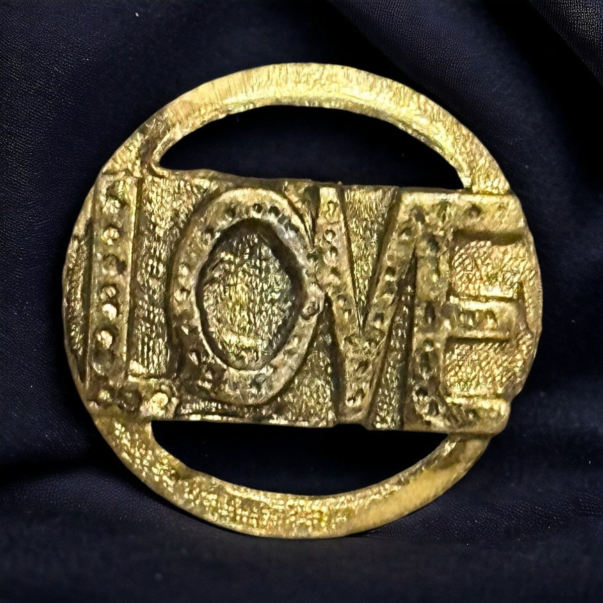 Vintage Vintage gold tone word Love ring Size ONE SIZE - 1 Thumbnail