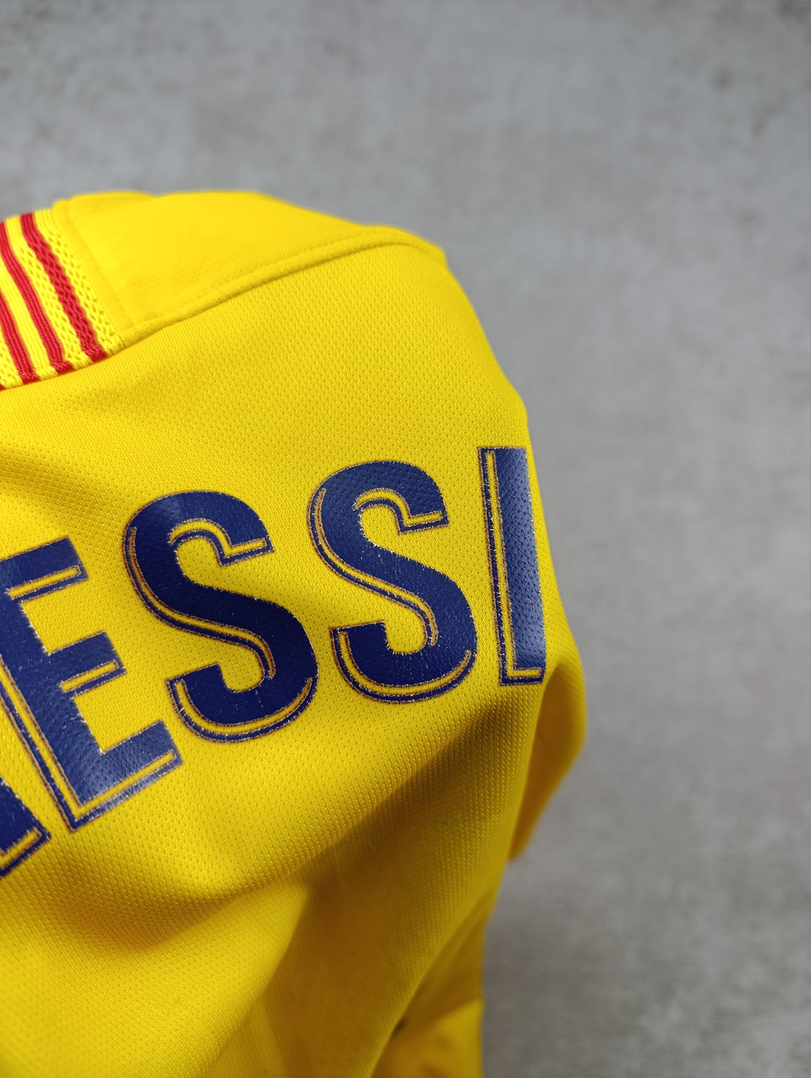 Nike NIKE BARCELONA 2019\20 AWAY FOOTBALL SHIRT JERSEY #10 MESSI Size US M / EU 48-50 / 2 - 18 Thumbnail