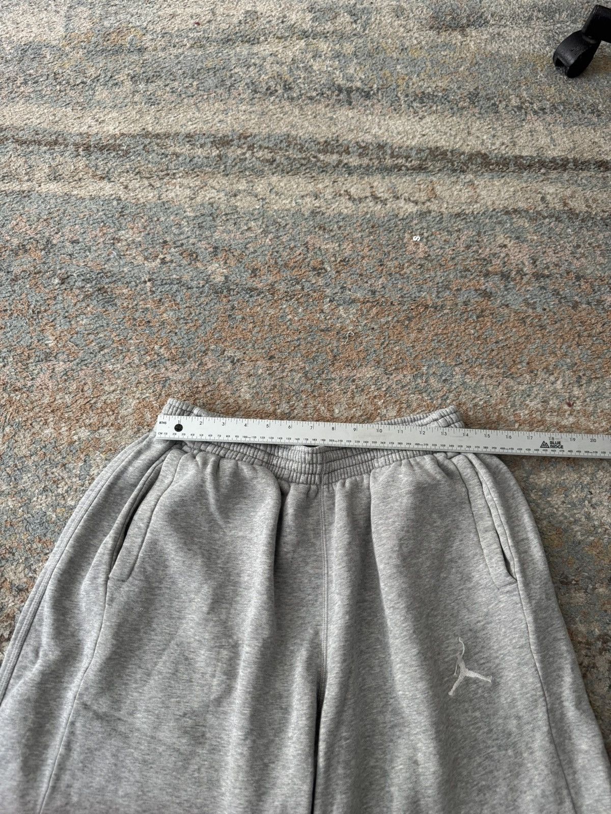 Jordan Brand Jordan Y2K Baggy Grey Sweatshorts 2XL Grunge Size US 32 / EU 48 - 4 Thumbnail