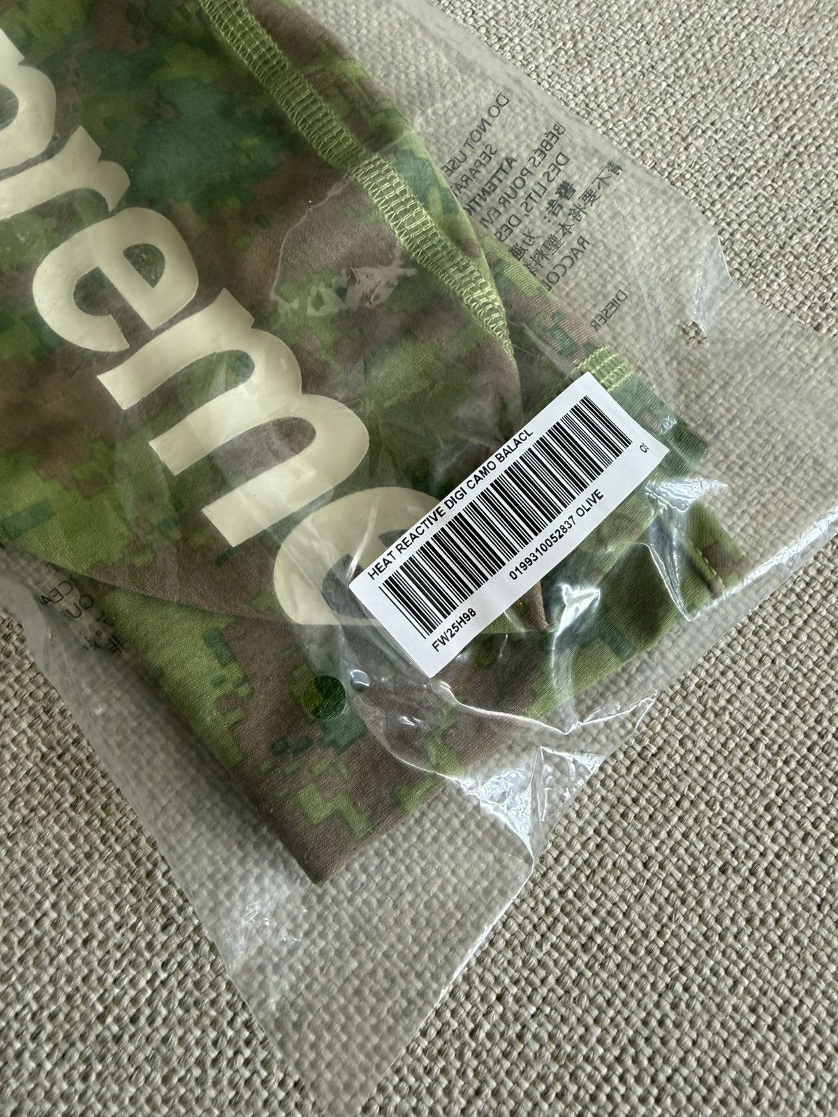 Supreme Supreme FW25 Heat Reactive Digi Camo Balaclava DS Size ONE SIZE - 2 Thumbnail
