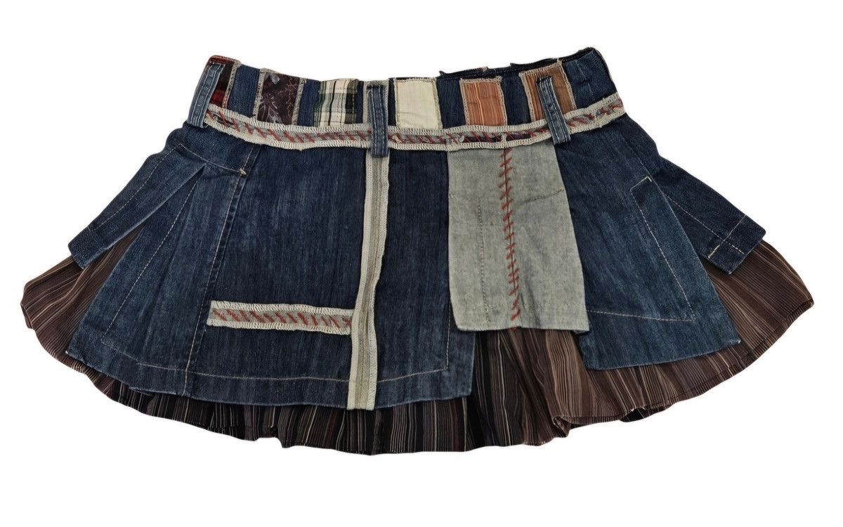 Designer × Vintage Vintage Multi-Material Layered Patchwork Denim Mini Skirt Size 28" / US 6 / IT 42 - 9 Thumbnail