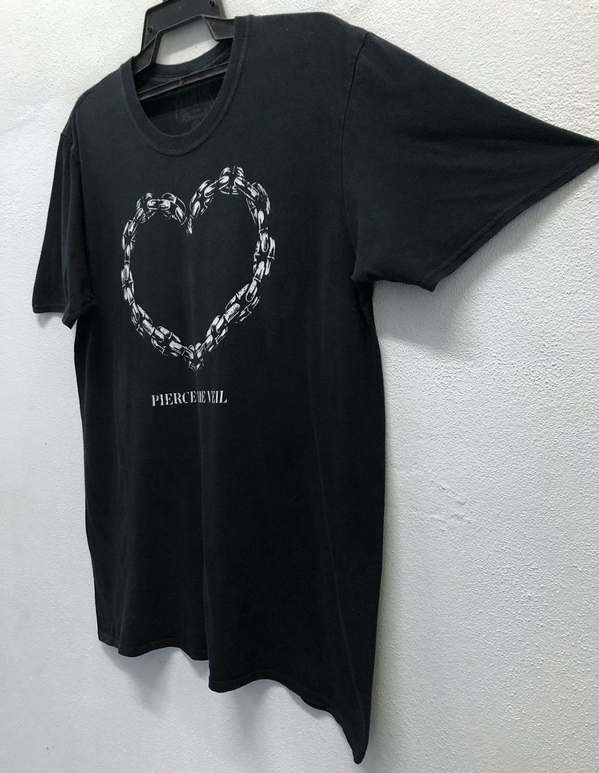 Vintage Vintage Fearless Records Pierce The Veil T-Shirt Size US XL / EU 56 / 4 - 5 Thumbnail