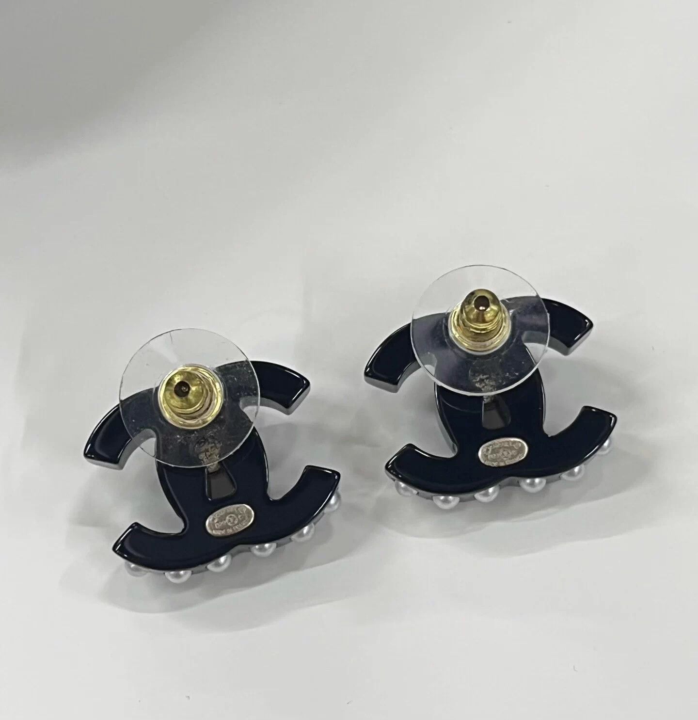 Chanel Chanel Black Acrylic Pearl Lock CC Earrings New Size ONE SIZE - 4 Thumbnail