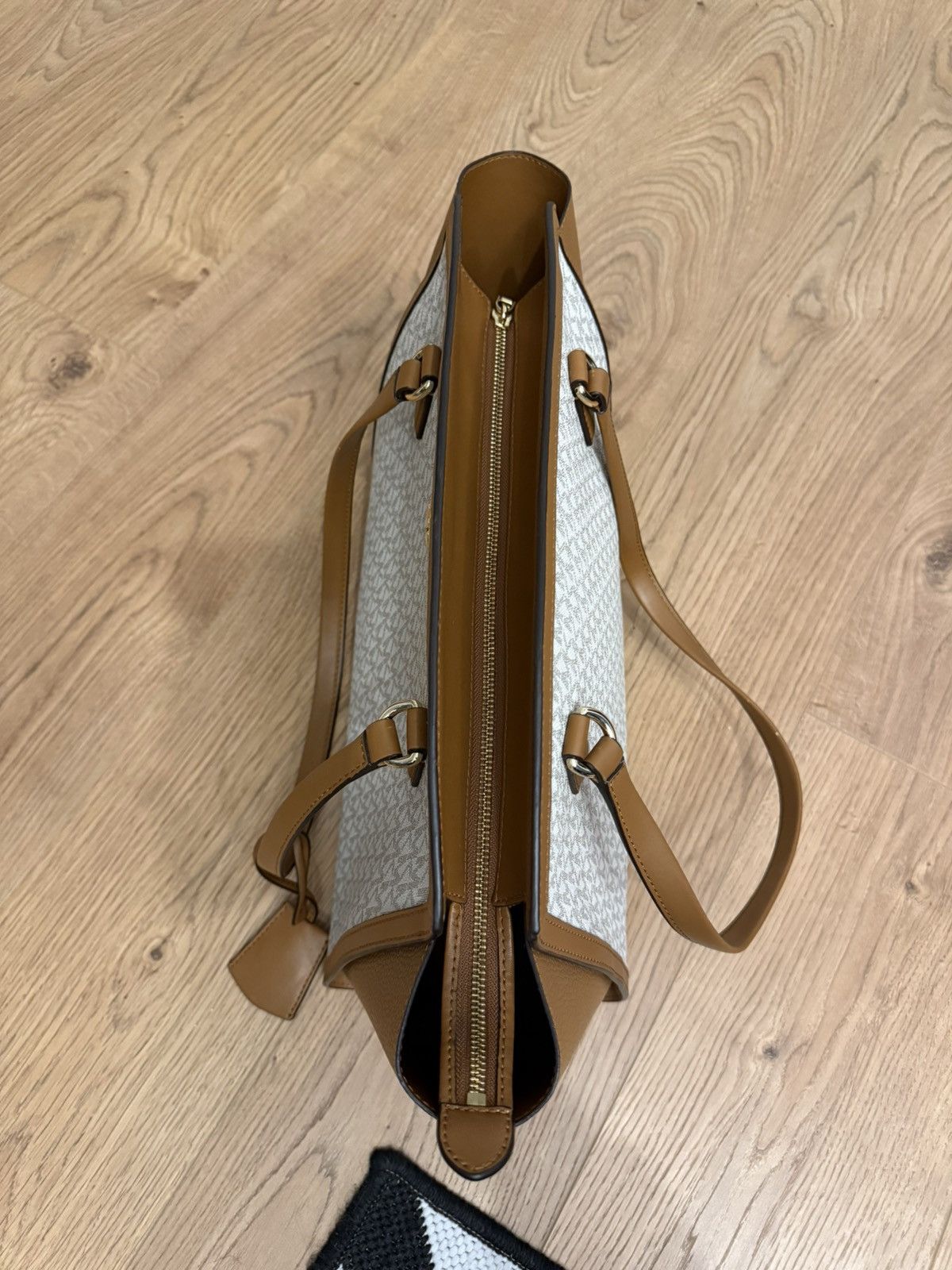 Michael Kors Michael Kors Bag Size ONE SIZE - 7 Thumbnail