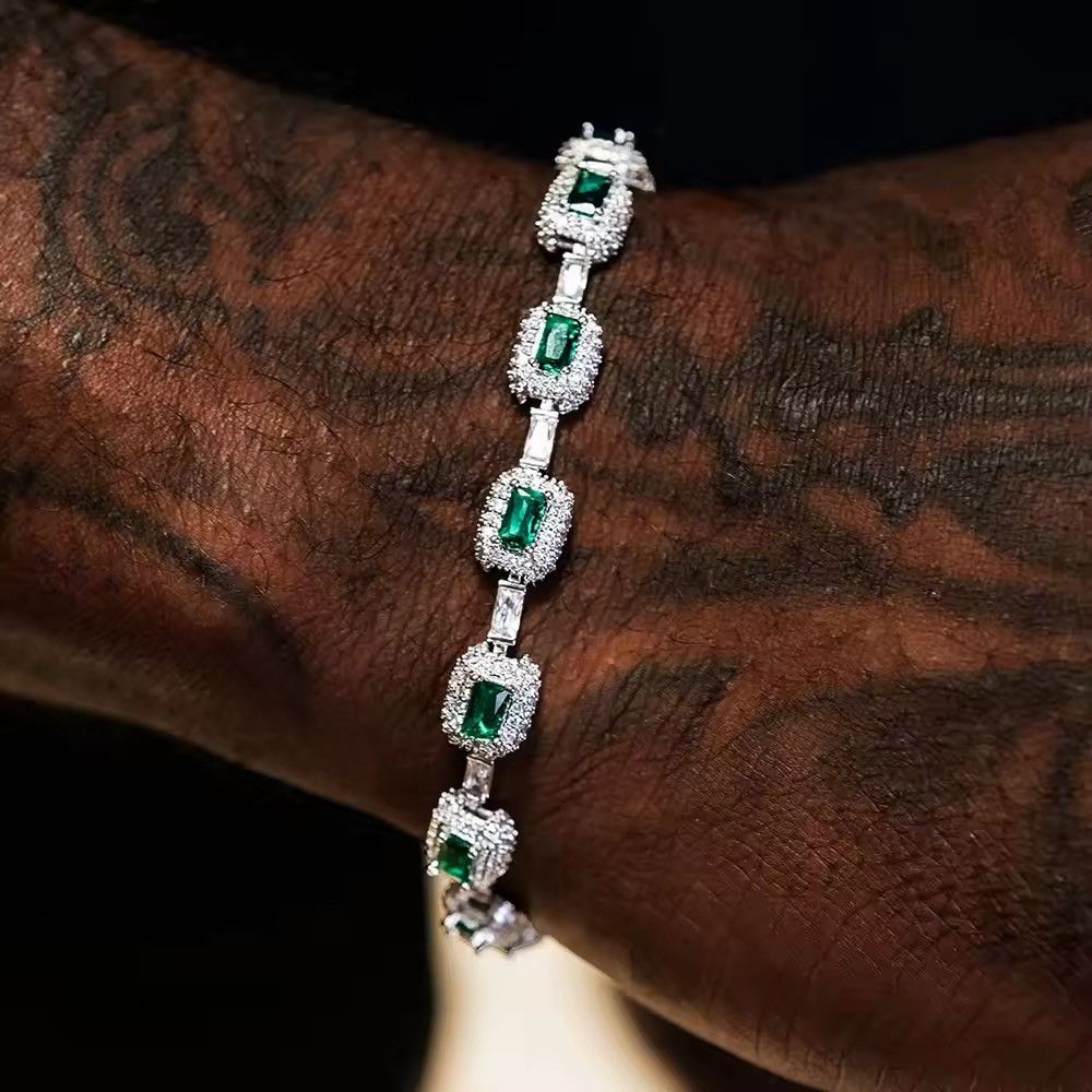 Japanese Brand Iced Emerald Inlaid Green Baguette Zircon Bracelet Size ONE SIZE - 2 Thumbnail