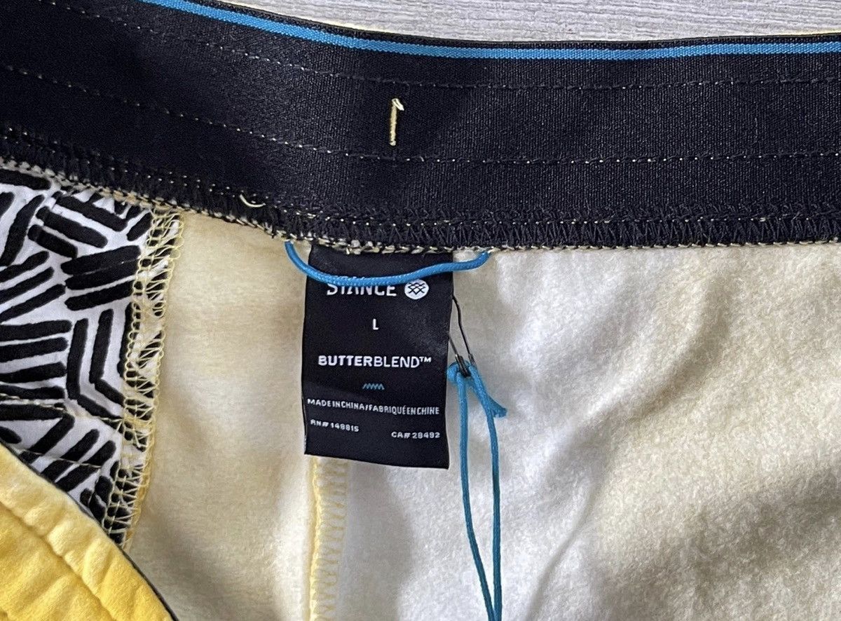 Stance Socks Stance Shelter Short with Butter Blend Yellow Size L Large Size US 36 / EU 52 - 3 Thumbnail