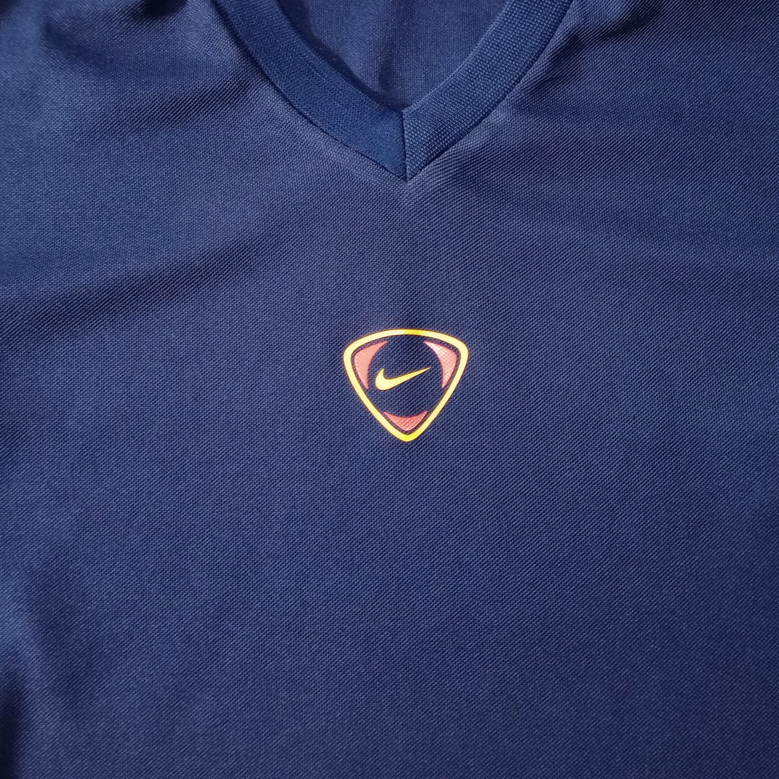 Nike Arsenal 2000-2001 Training Jersey Size US M / EU 48-50 / 2 - 3 Thumbnail