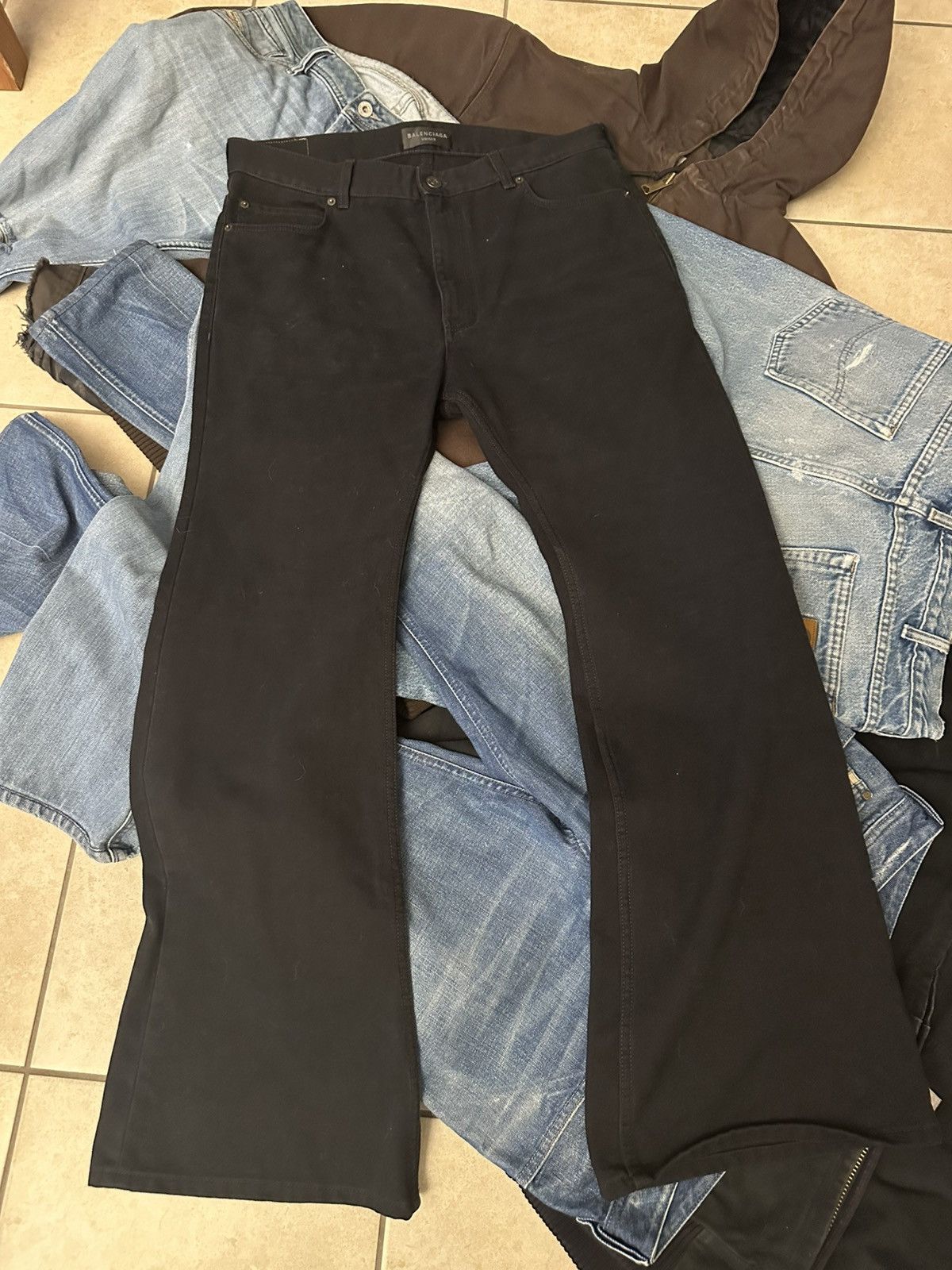 Balenciaga Balenciaga Unisex Flared Jeans - Black Soft Italian Denim Size US 32 / EU 48 - 1 Thumbnail