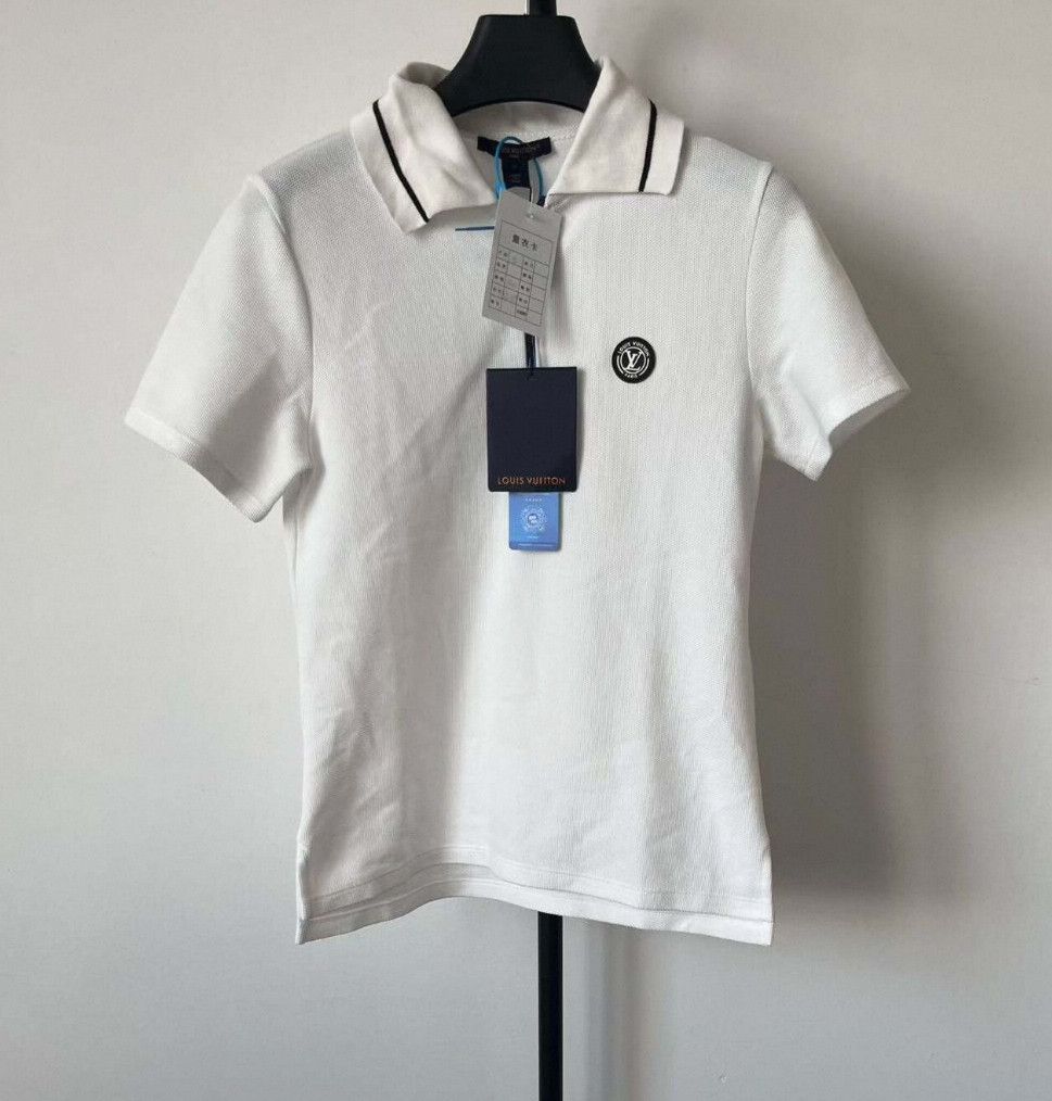 Louis Vuitton Louis Vuitton short sleeves Size S / US 4 / IT 40 - 1 Thumbnail