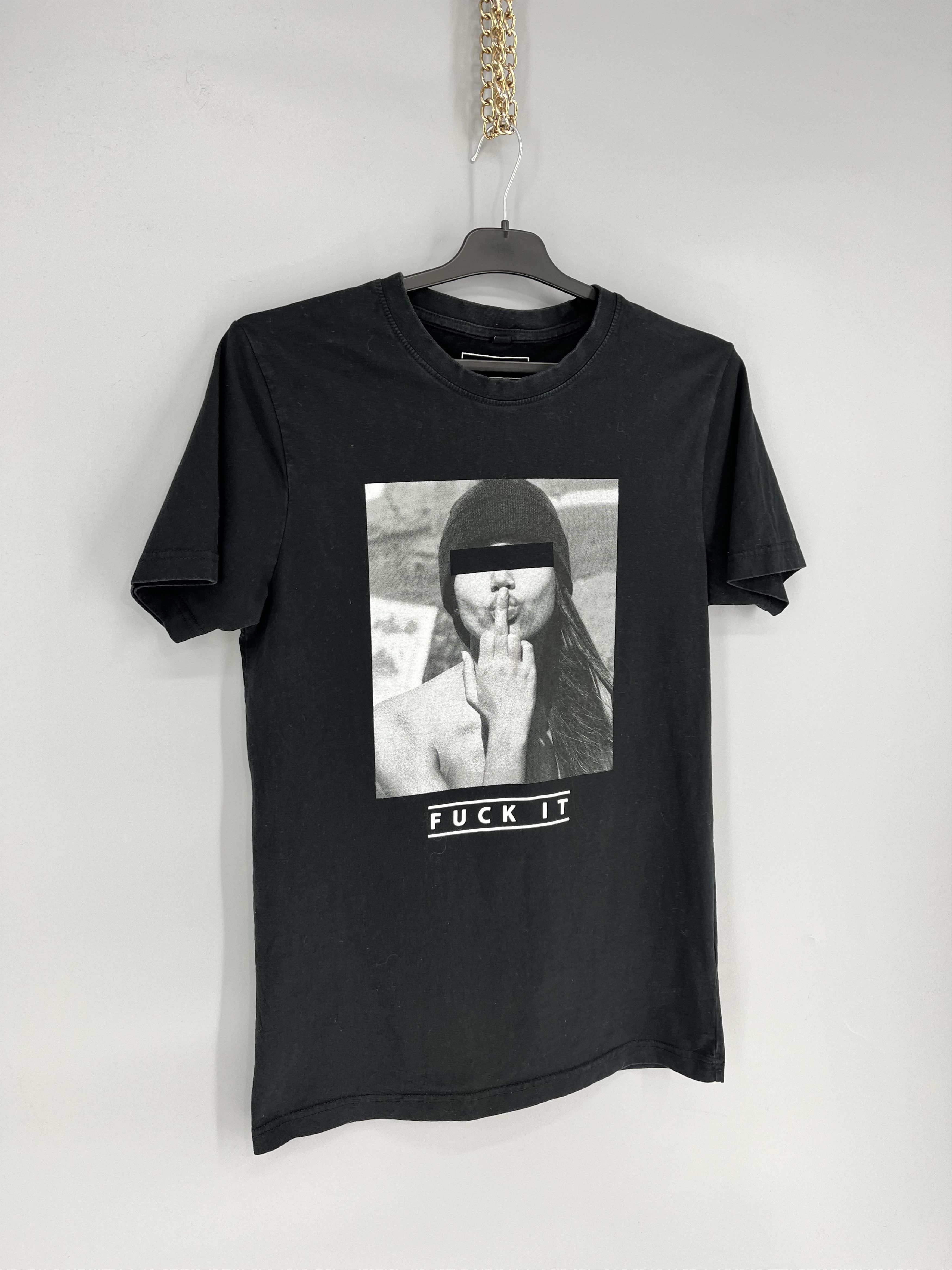 Other Vintage Playboy Y2K ADULT “Sexy Girl Fuck It “ Graphic Tee Size US S / EU 44-46 / 1 - 2 Thumbnail