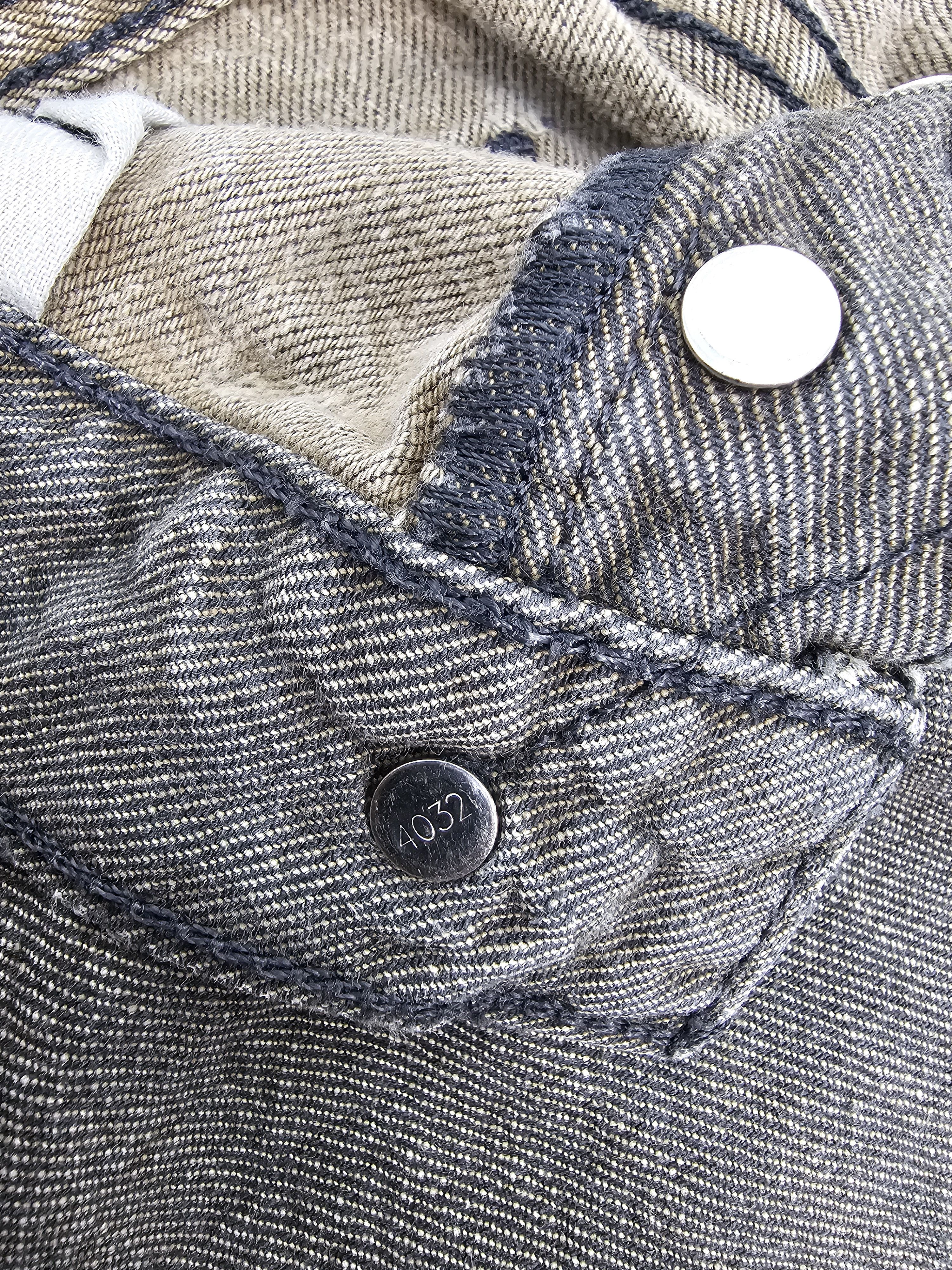 Levi's Vintage Clothing LEVIS 501 Sun Faded Ripped Gray Size 32X30 Jeans L0422 Size US 32 / EU 48 - 11 Thumbnail