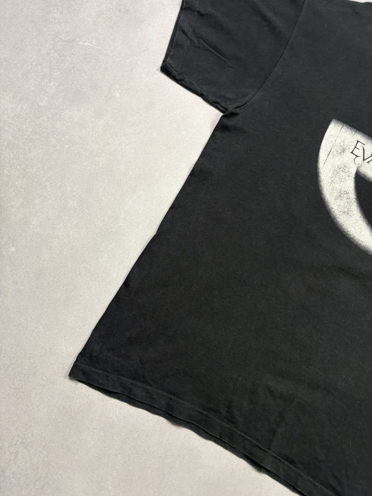 Band Tees Vintage 2003 Evanescence Logo Band T Shirt Black 00s Rock M Size US M / EU 48-50 / 2 - 3 Thumbnail