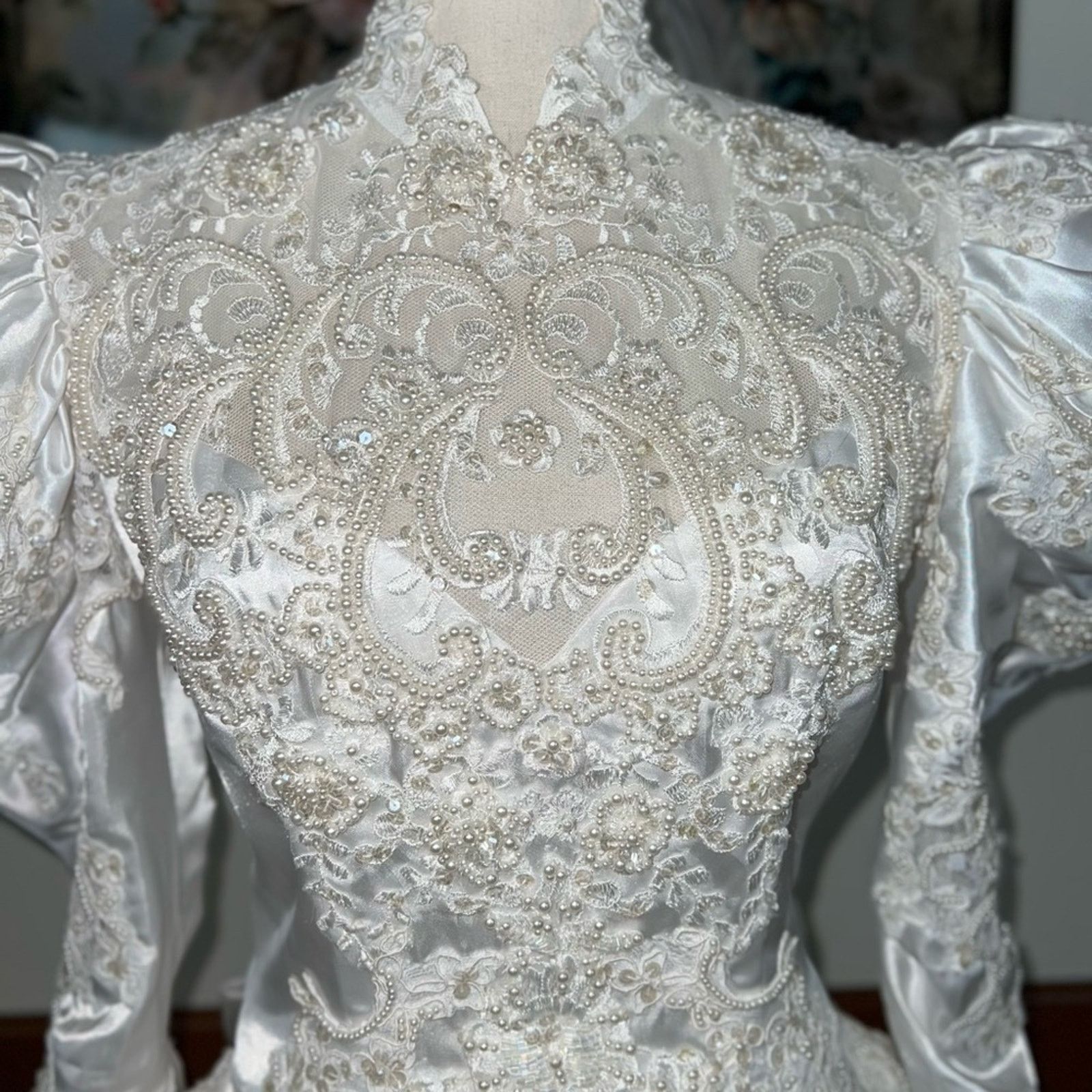 Vintage Preserved Vintage 90s Eden Bridals Cathedral Wedding Gown! Size L / US 10 / IT 46 - 6 Thumbnail